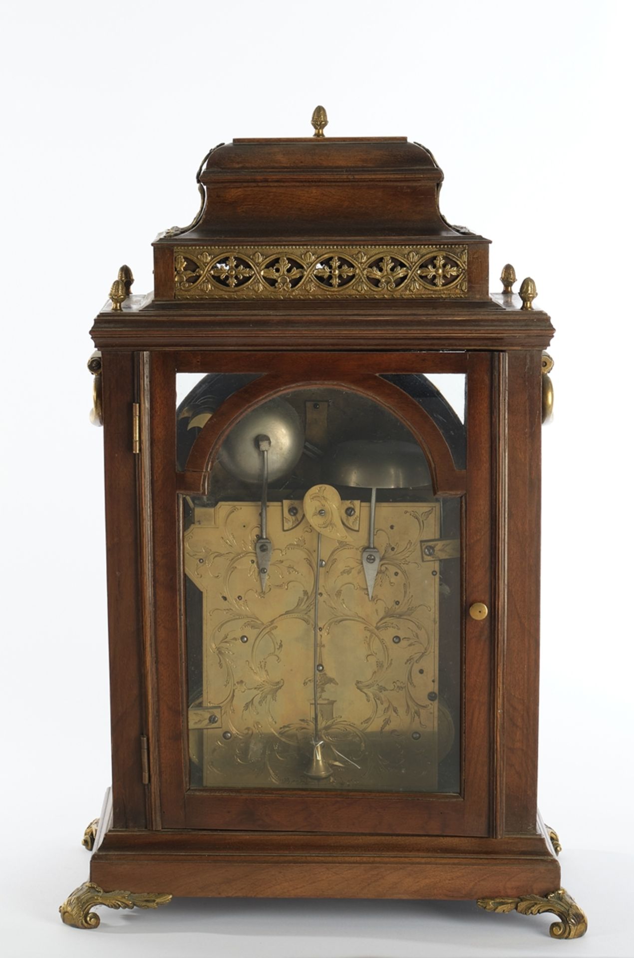 Bracket Clock, England, um 1830/40, hochrechteckiges Mahagoni-Gehäuse, Zifferblatt bezeichnet Ralph - Bild 4 aus 4