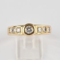 Ring, GG 585, Quinn, 7 Brillanten zus. ca. 0.46 ct., 5.0 g, RM 54