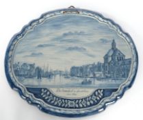 Bildplatte, "De Oosterkerk te Amsterdam. Anno. 1671", Fayence, wohl Delft, 19./20. Jh., oval, Blaud