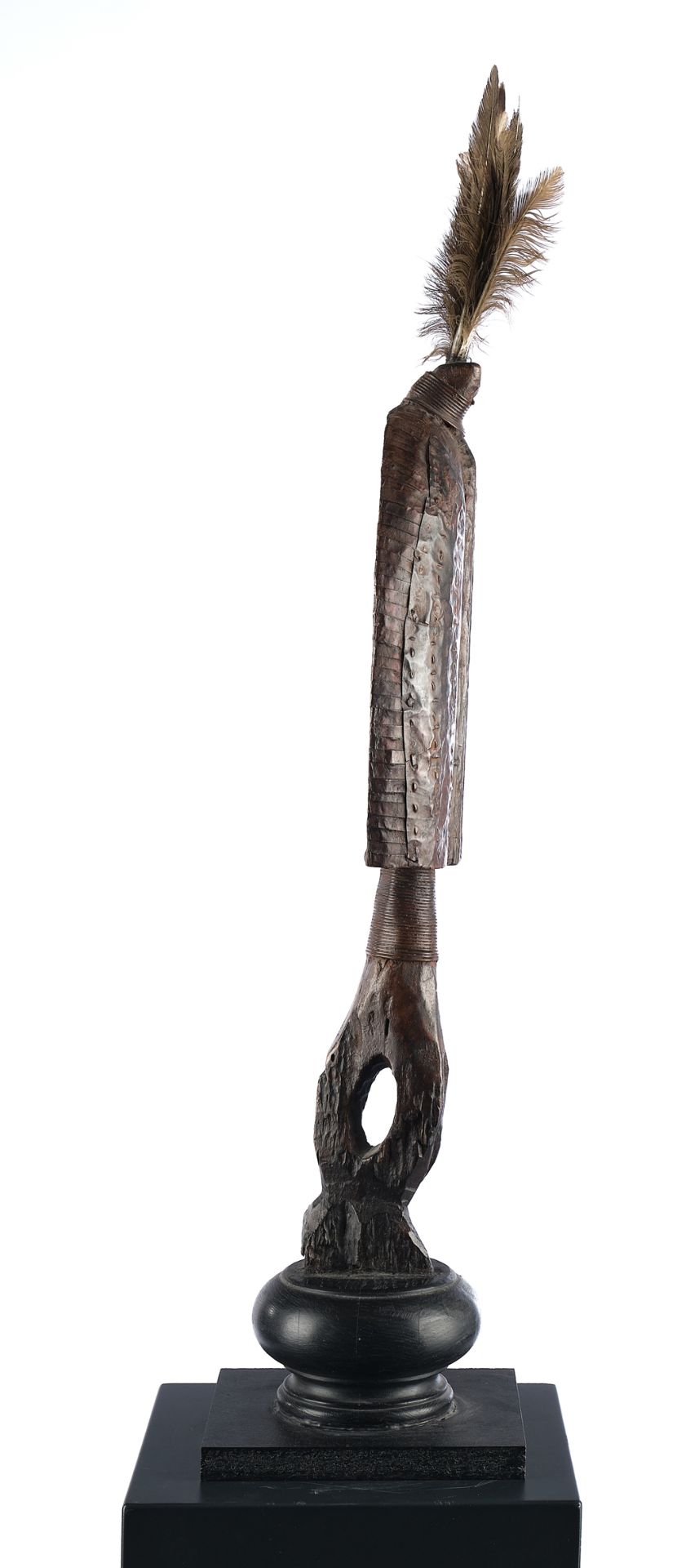 Reliquienfigur, Mahongwe, Gabun, Afrika, Grabwächter aus Holz, mit Metallstreifen und Blech belegt, - Bild 4 aus 4