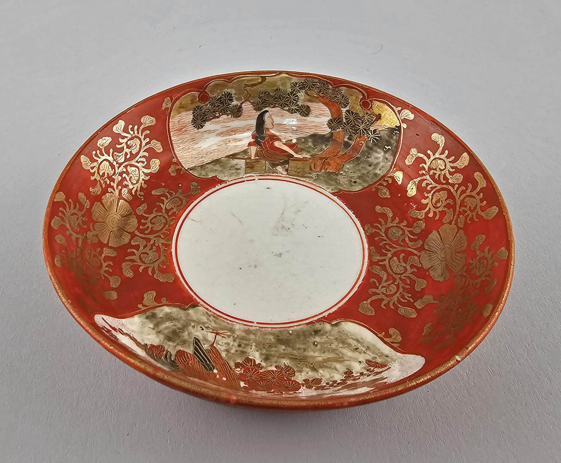 Chinesische Porzellan-Tasse mit Drachenhenkel - Image 5 of 6