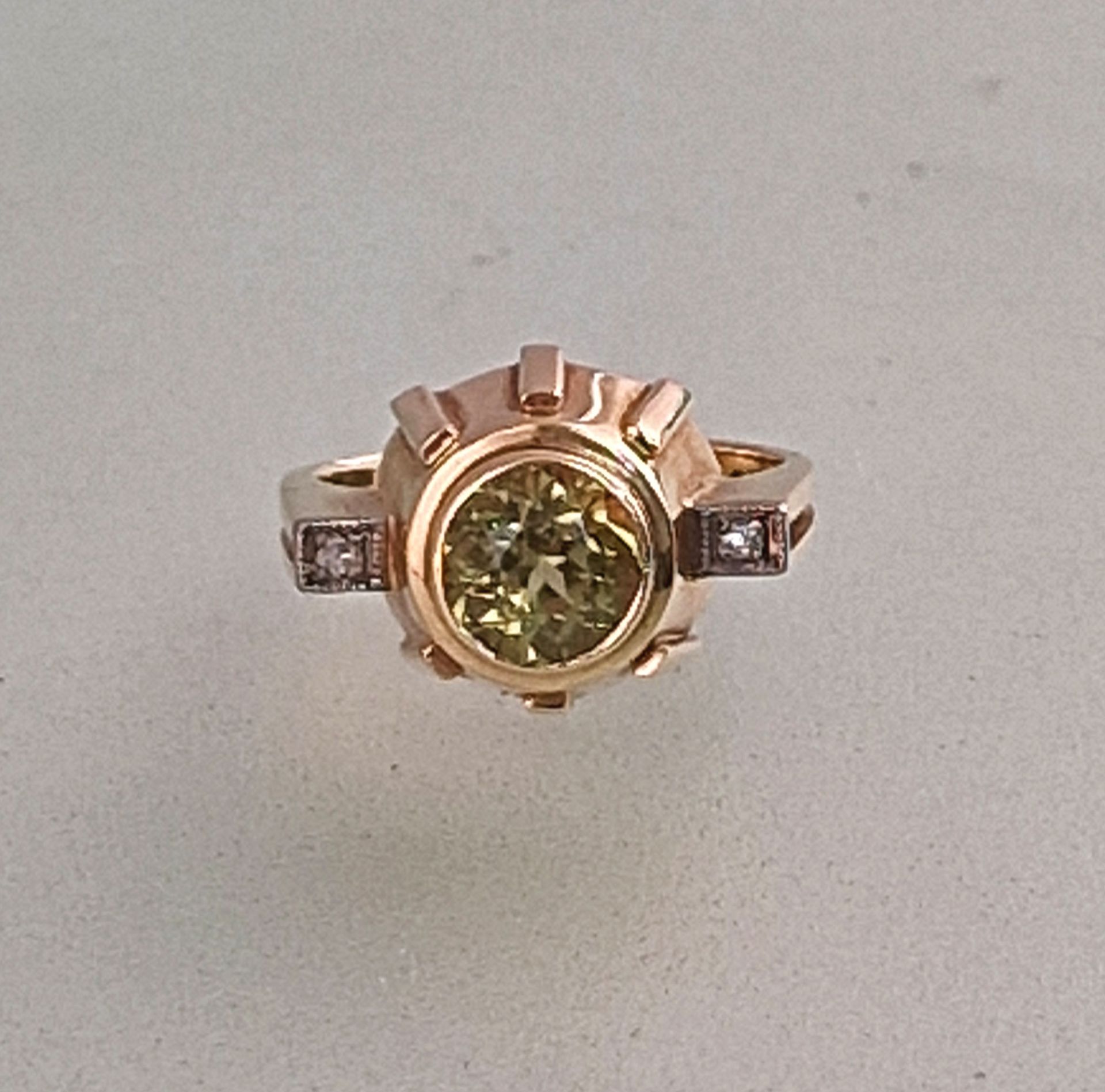 hellgrüner Turmalin-Diamant-Ring - Image 2 of 6