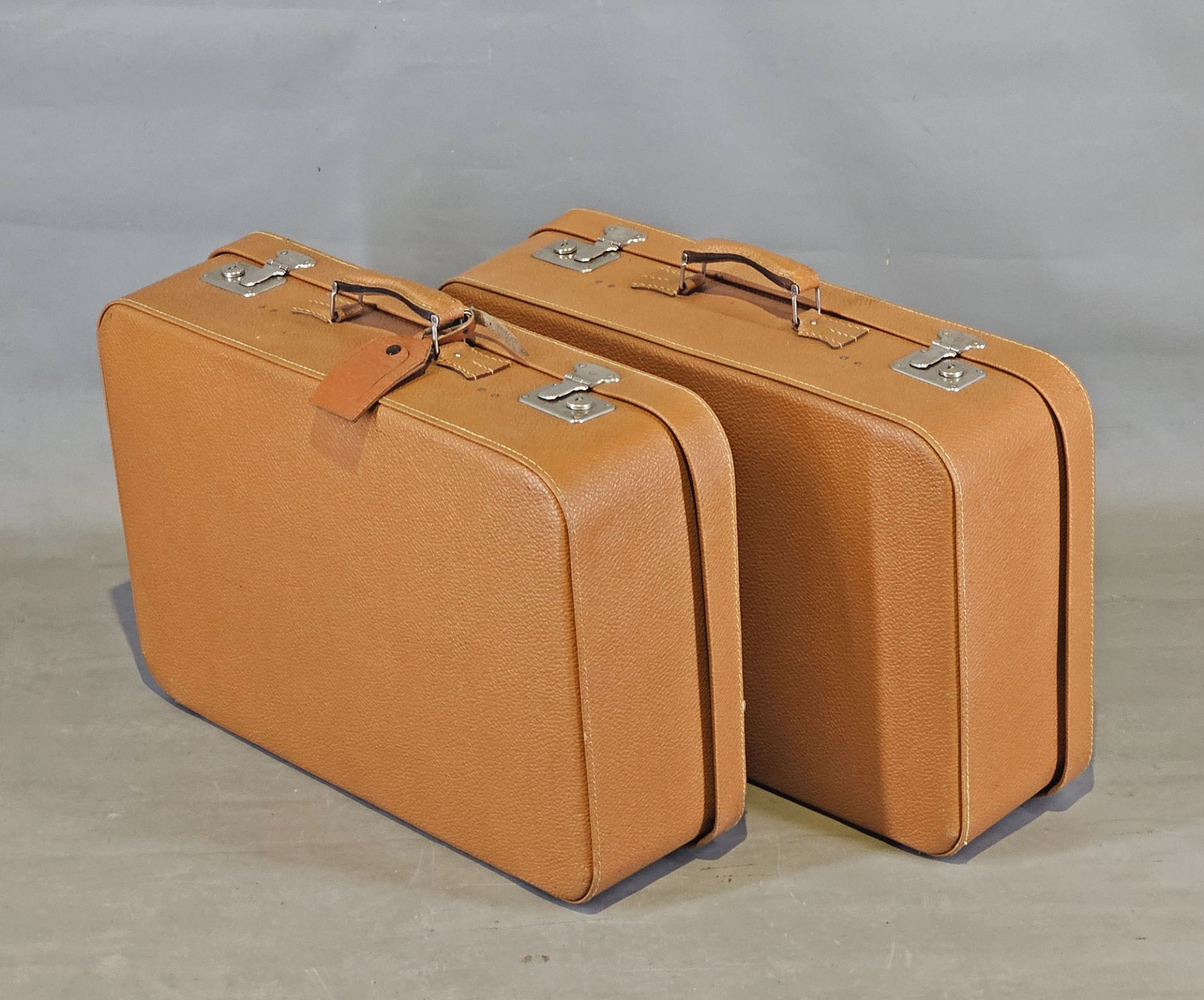 2 Koffer Embe