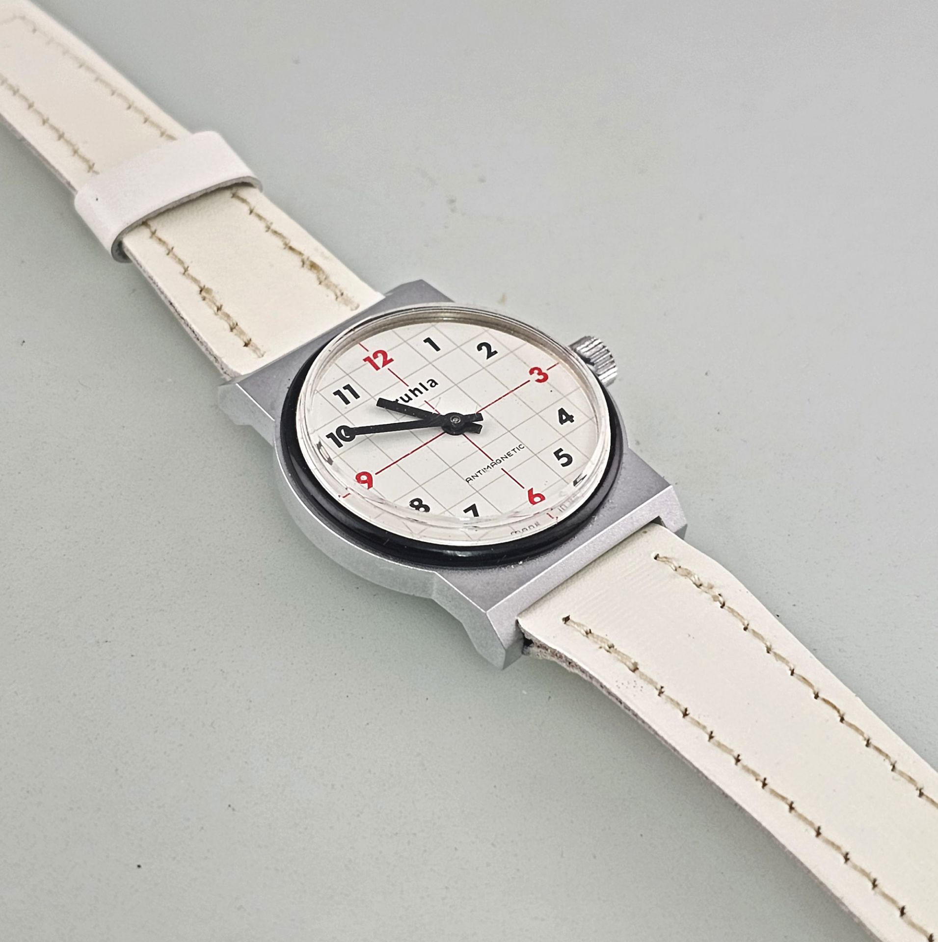 Herren-Armbanduhr Ruhla 80er Jahre Design