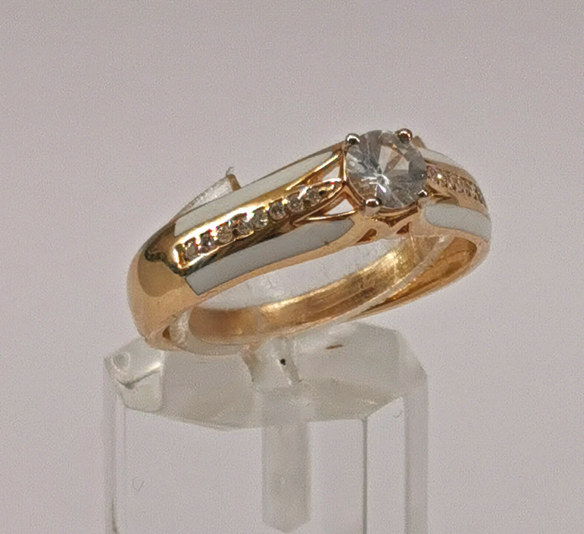 Weißer Saphir-Ring emailliert - Image 4 of 4