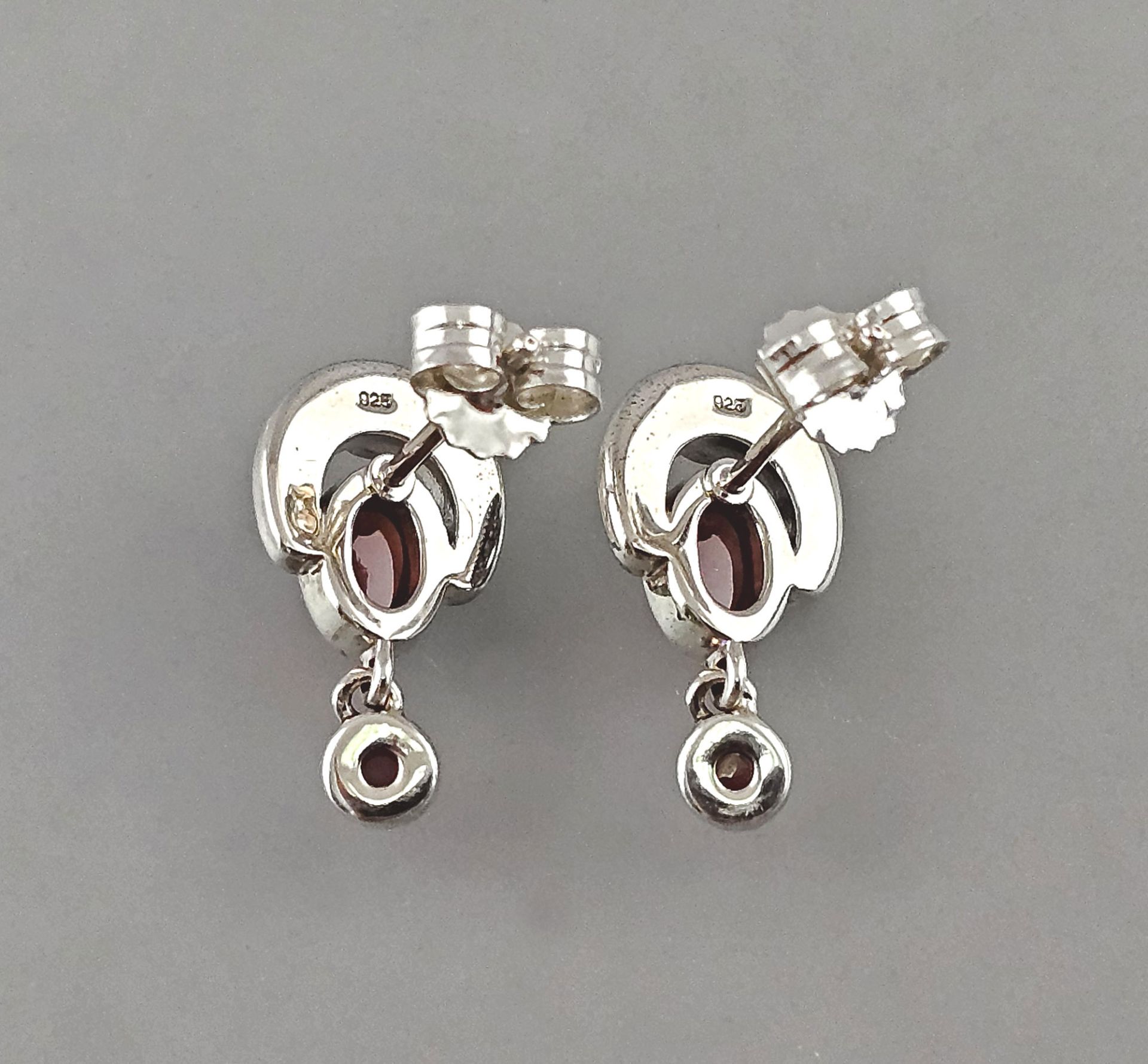 Granat-Markasit-Ohrringe mit Perle  - Bild 2 aus 2