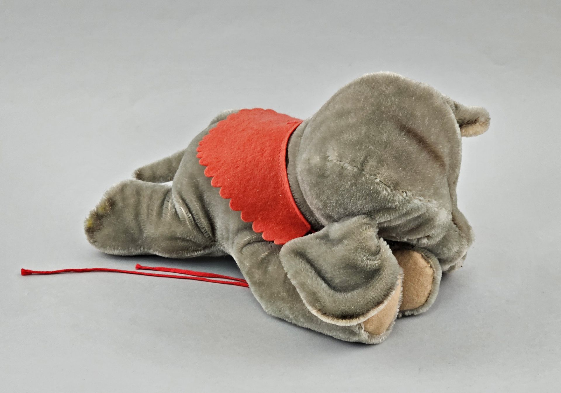 schlafender Elefant Steiff - Image 2 of 6