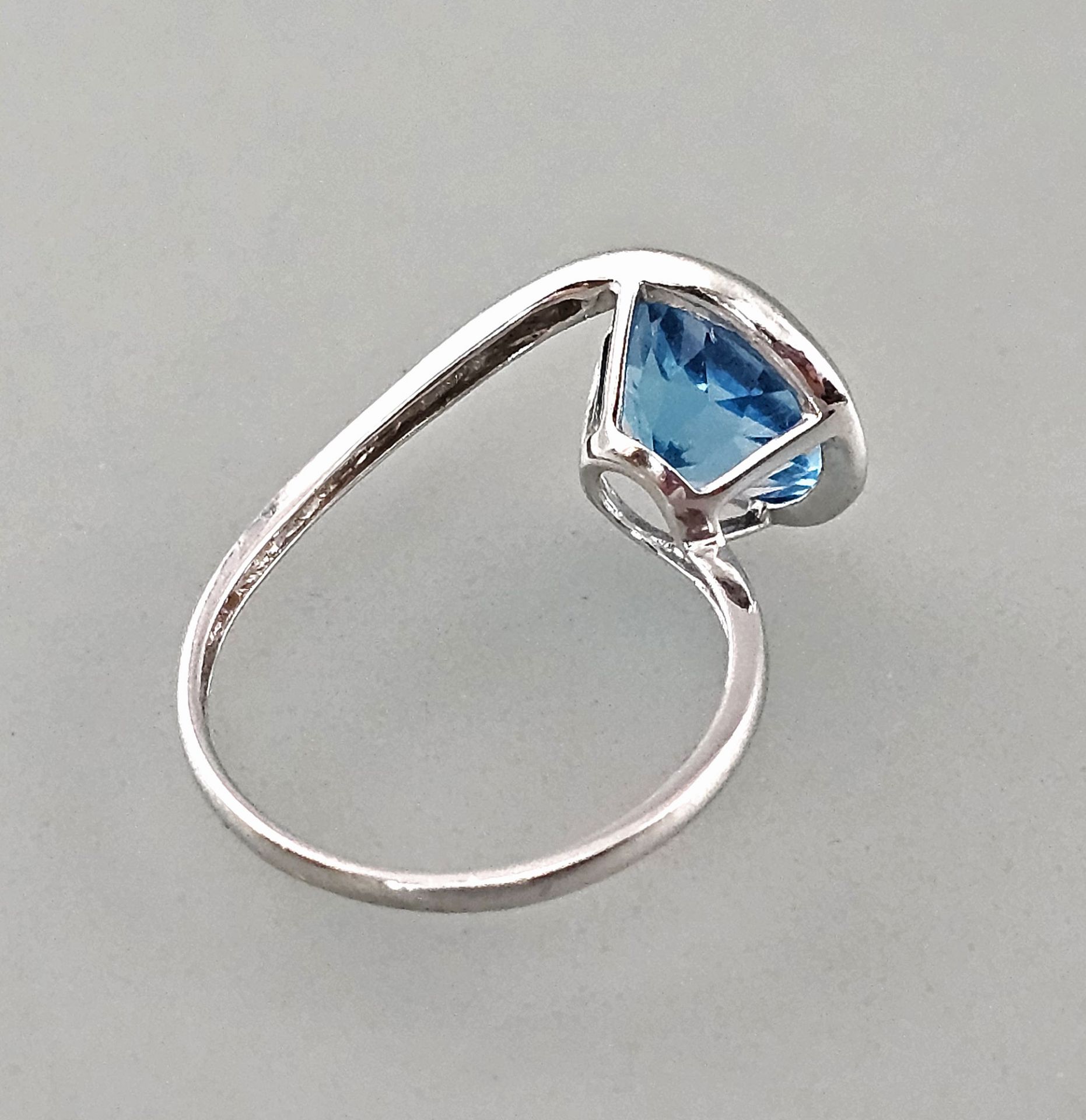 Ring mit blauem Stein - Image 3 of 4