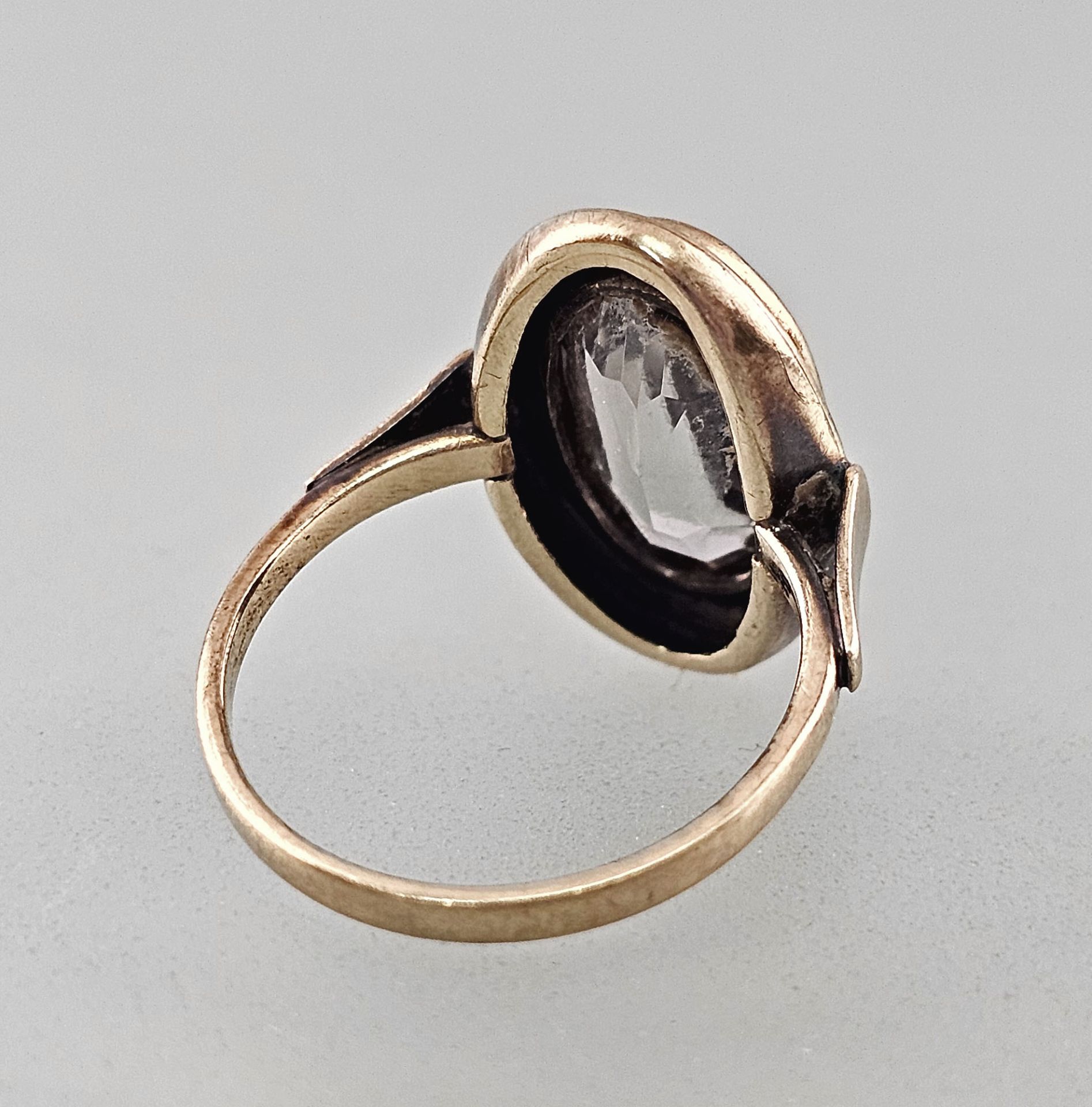 Gold-Ring mit blassblauem Stein - Bild 2 aus 3