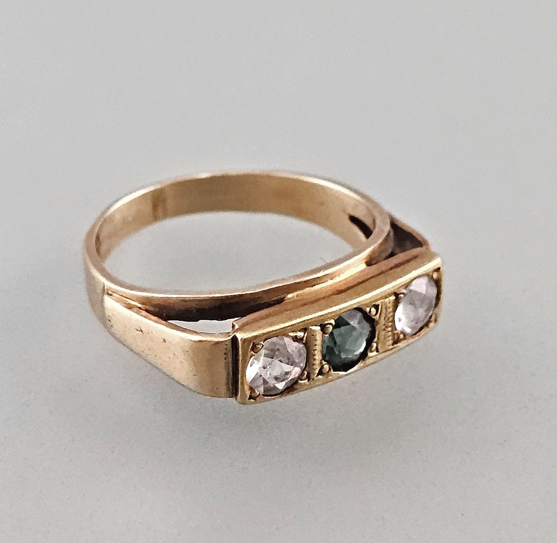 grüner Turmalin- Diamant-Ring 