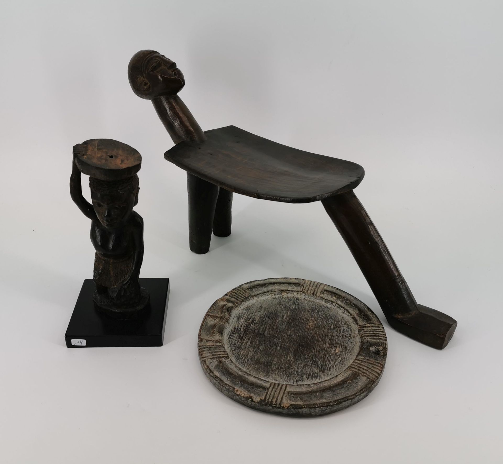 COLLECTION OF AFRICAN OBJECTS