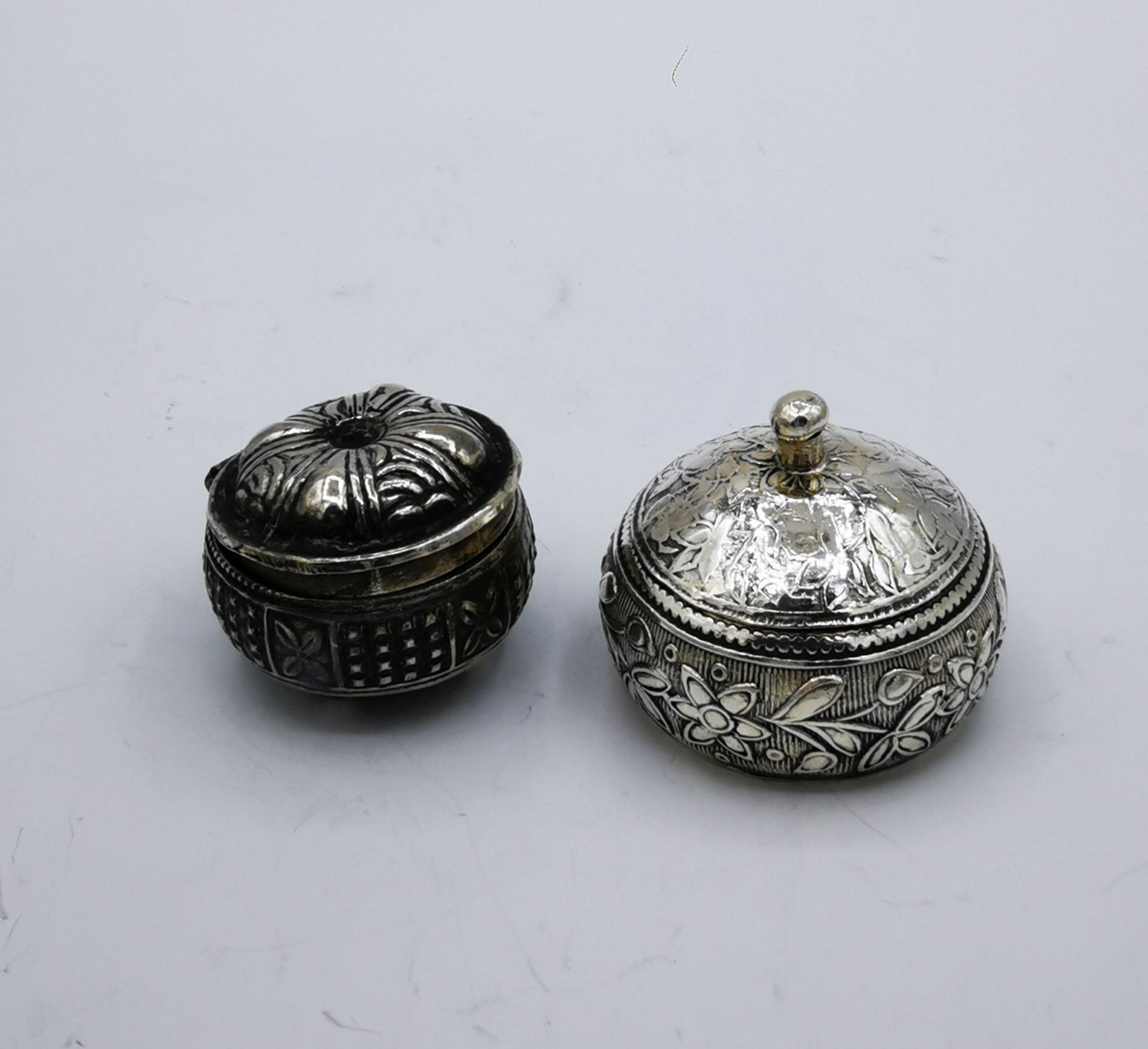 2 SMALL LIDDED TINS