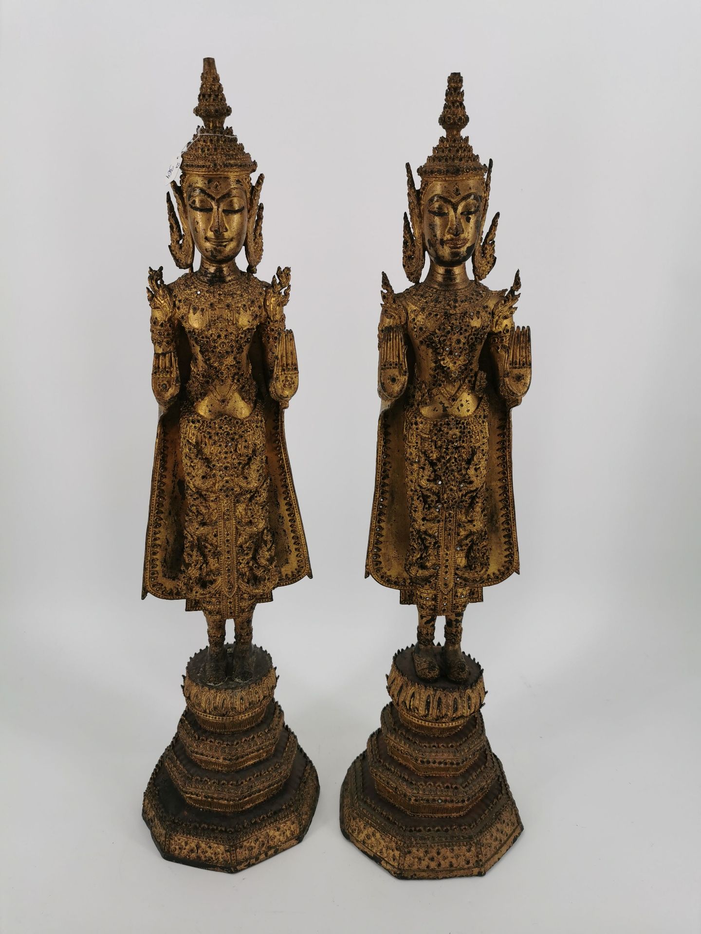 SCULPTURES "TEMPLE GUARDIANS"