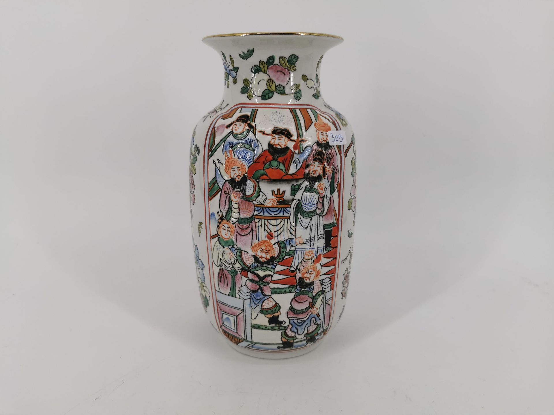 BALUSTERVASE