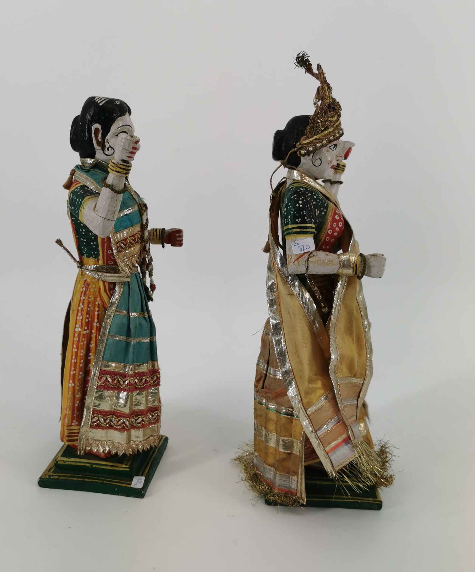 2 INDIAN WOODEN FIGURES - Image 6 of 6