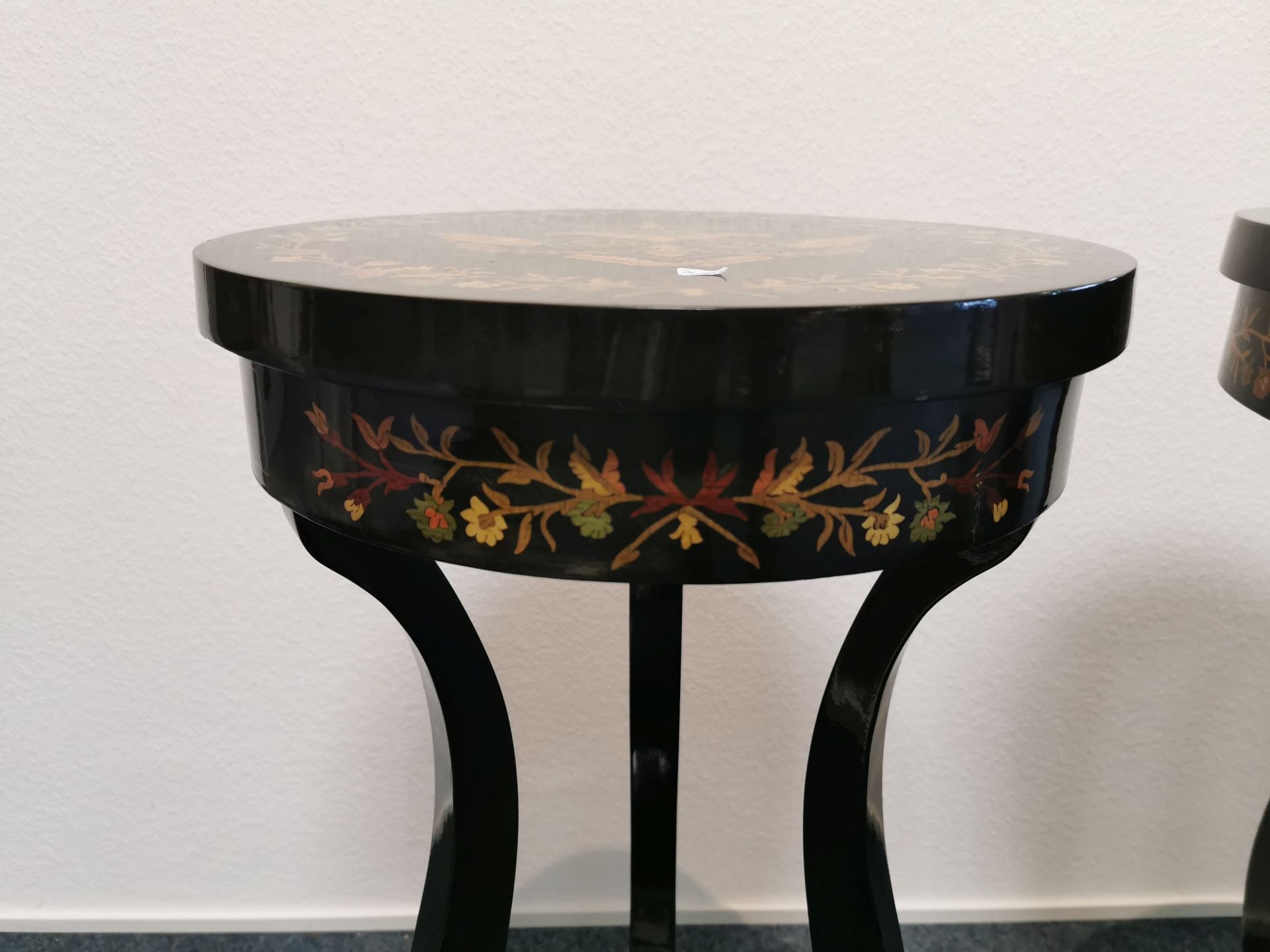 2 SIDETABLES - Image 3 of 5