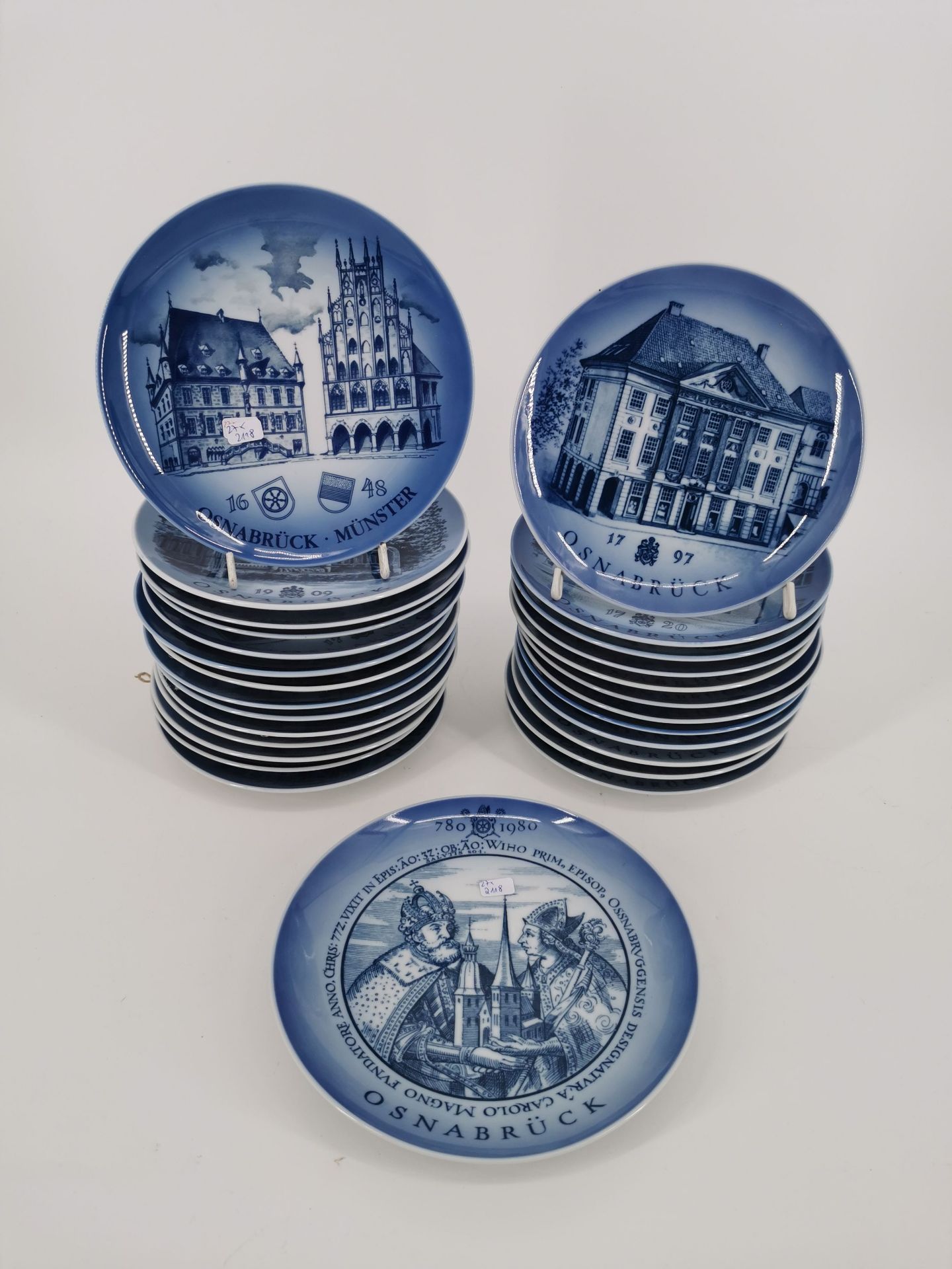 27 COLLECTION PLATES