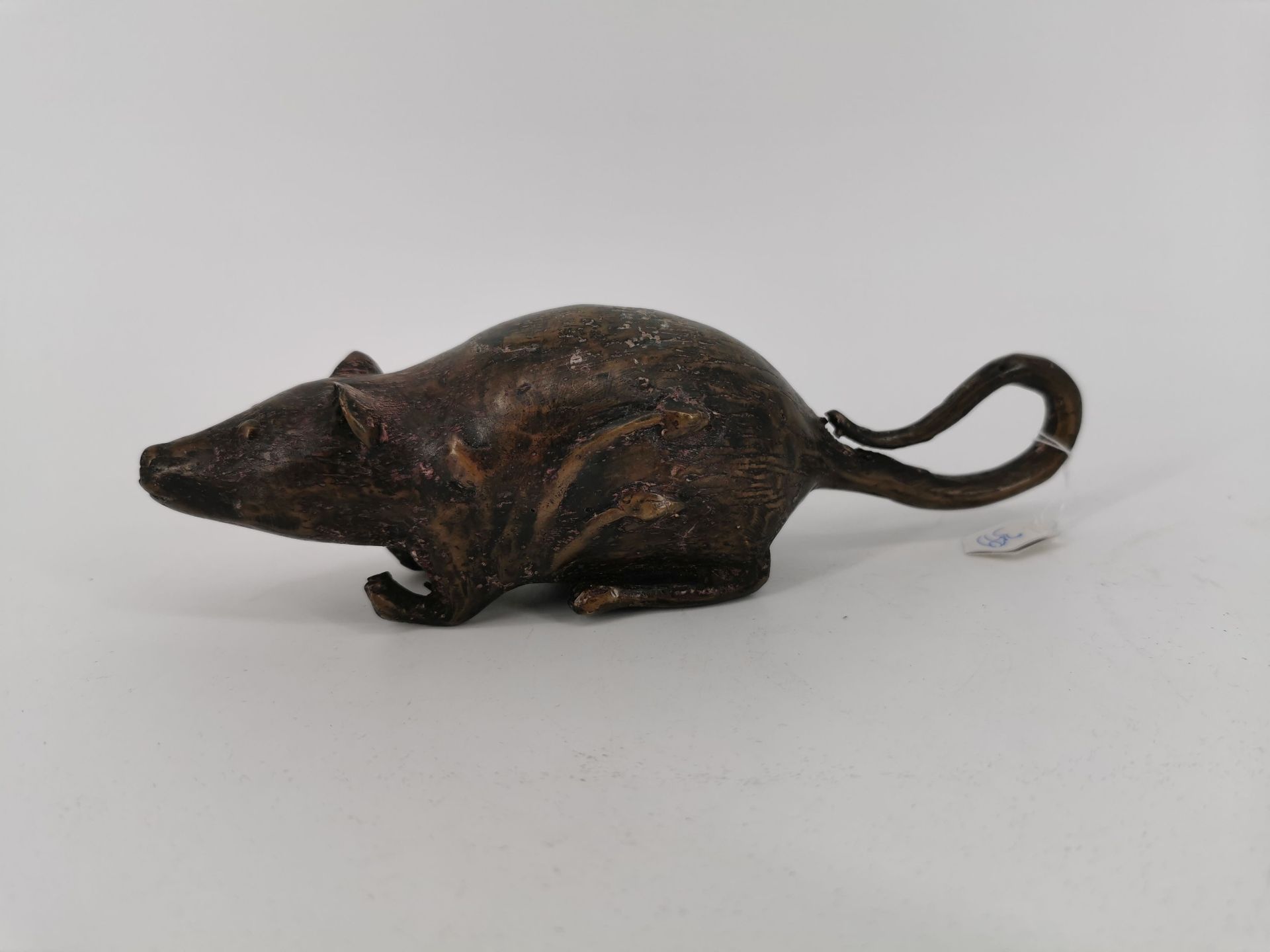 ANIMAL SCULPTURE RAT - Image 3 of 4