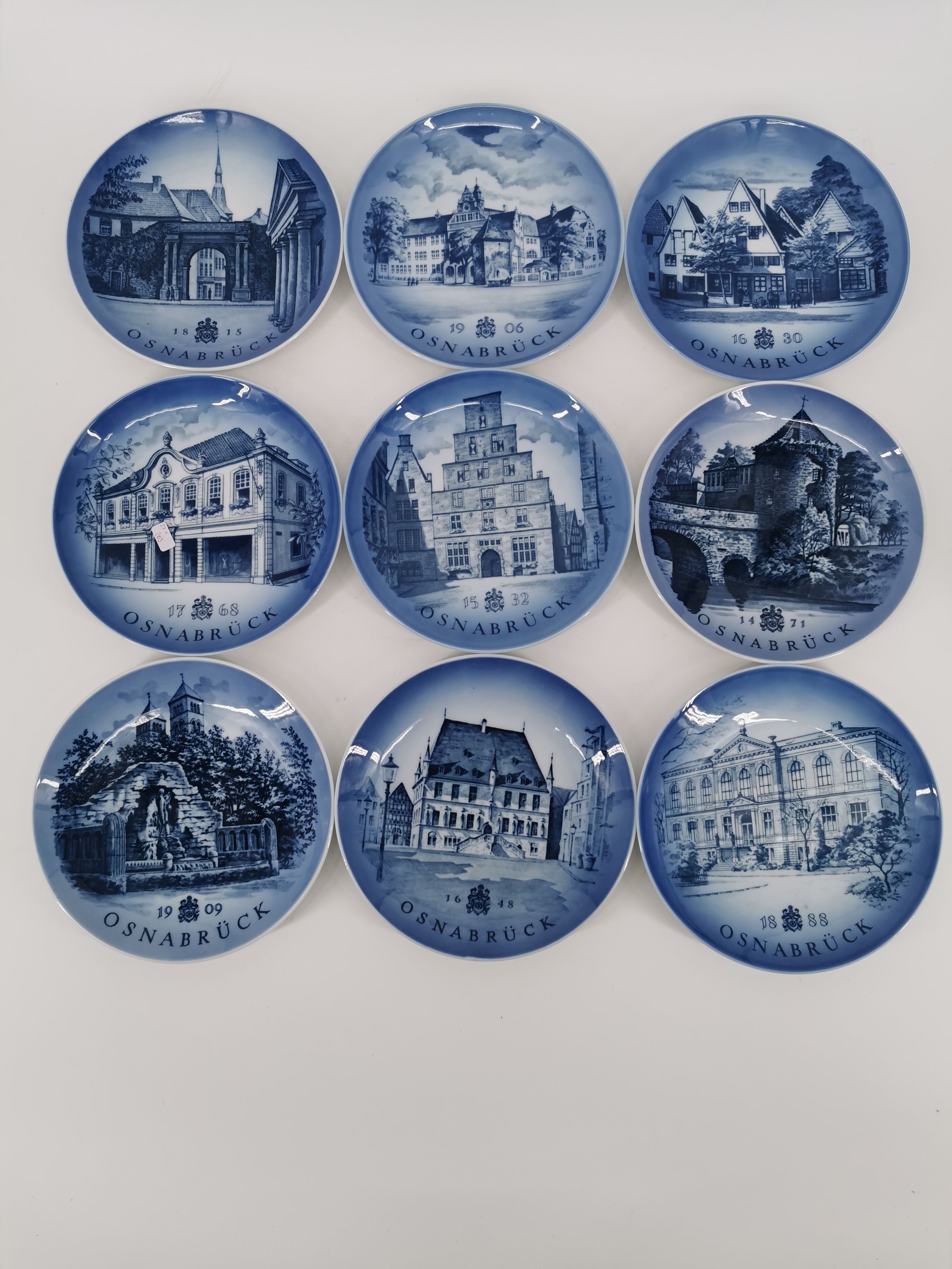 27 COLLECTION PLATES - Image 2 of 5