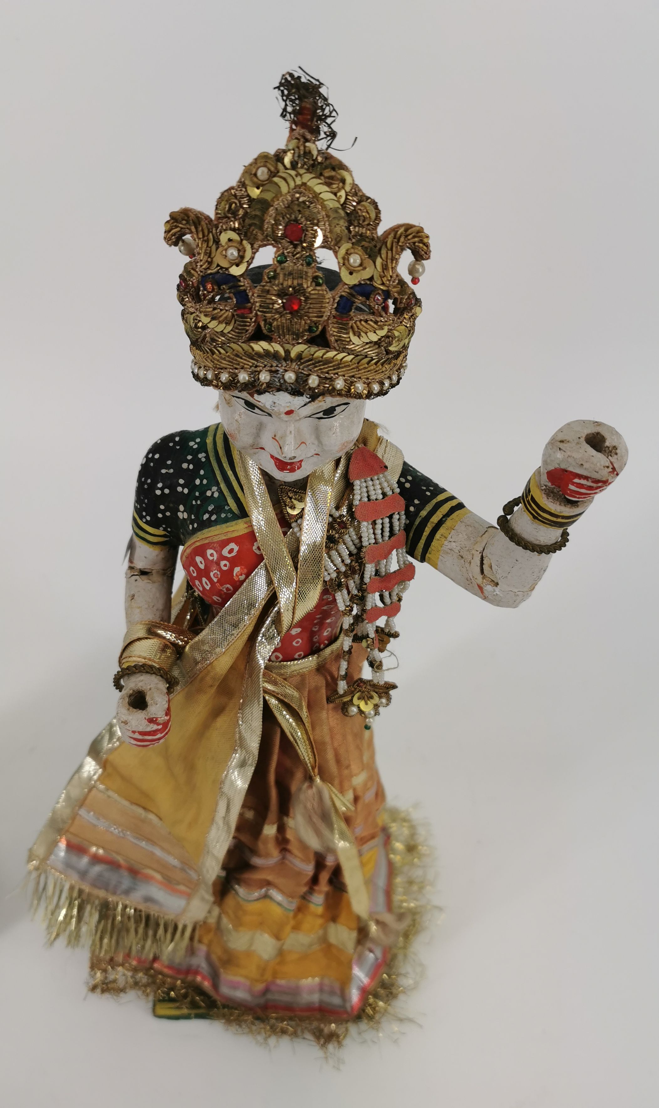 2 INDIAN WOODEN FIGURES - Image 3 of 6