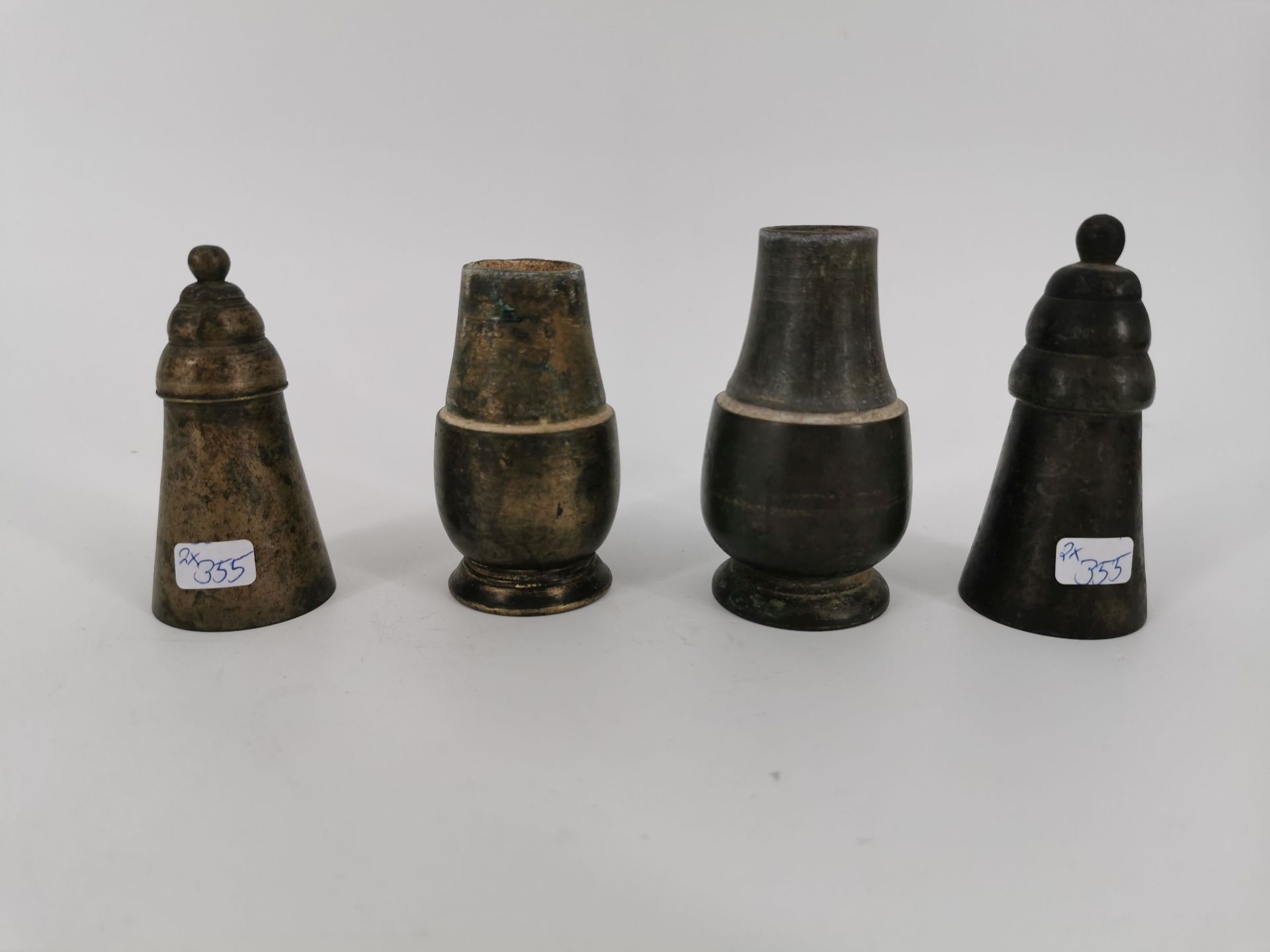 BETELNUT VESSELS - Image 2 of 3