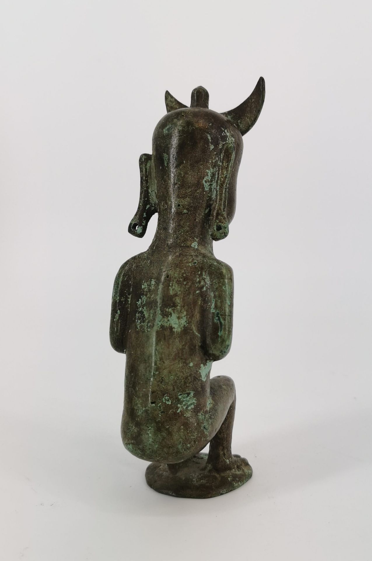 BRONZE FIGURE "CROUCHING MAN" - Image 4 of 5