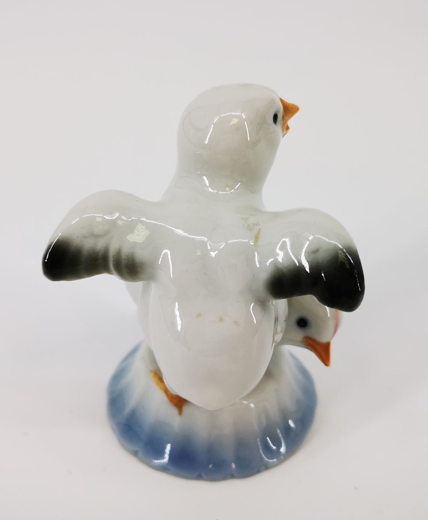 PORCELAIN FIGURE GROUP - Image 4 of 5