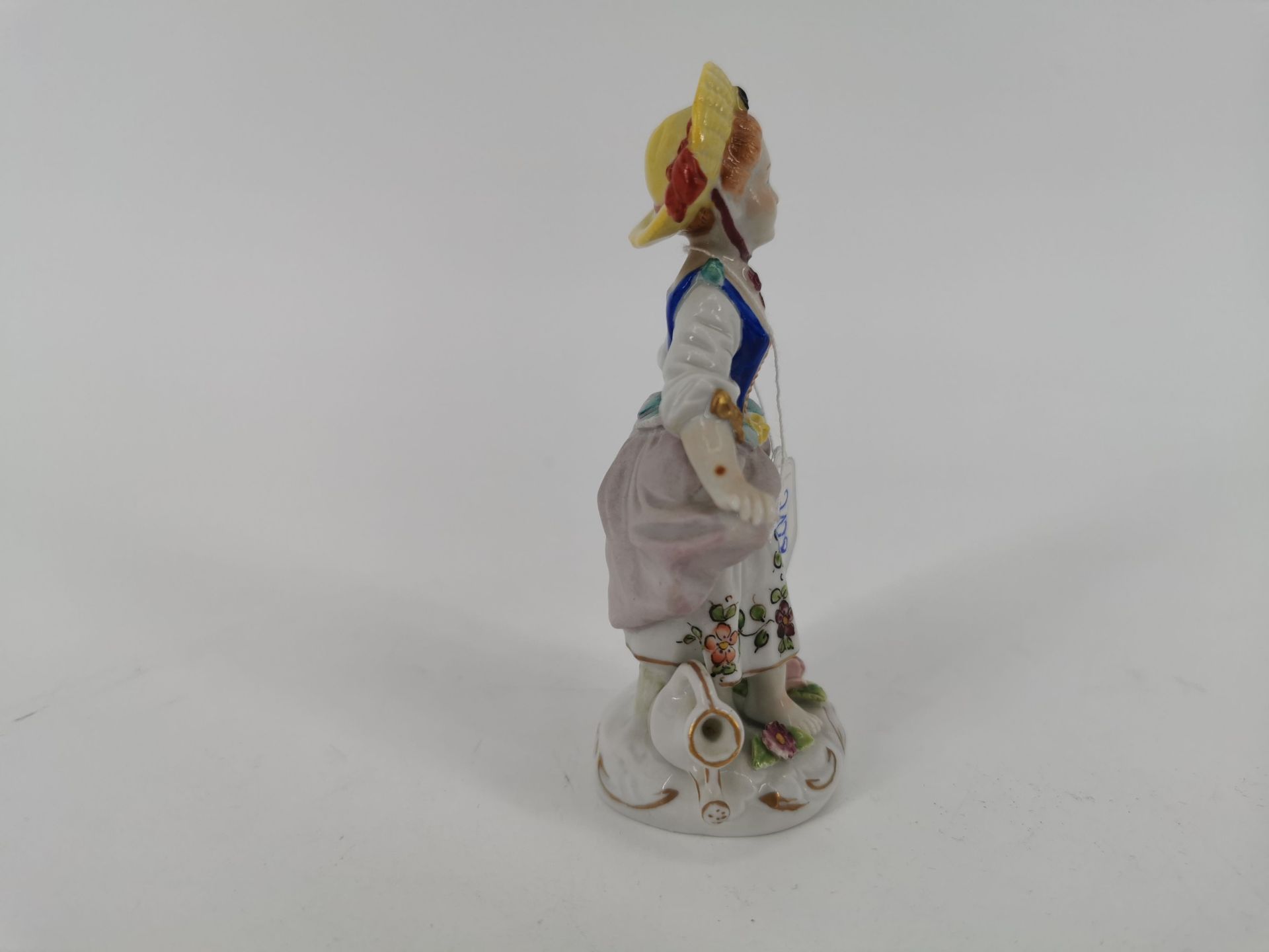 PORCELAIN FIGURE - Image 2 of 5