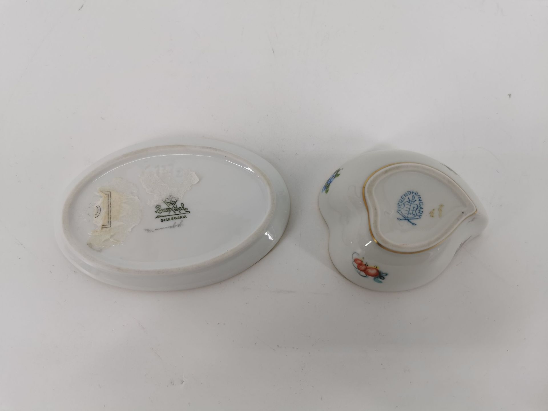SMALL BOWL AND LIDDED BOX - Image 3 of 3