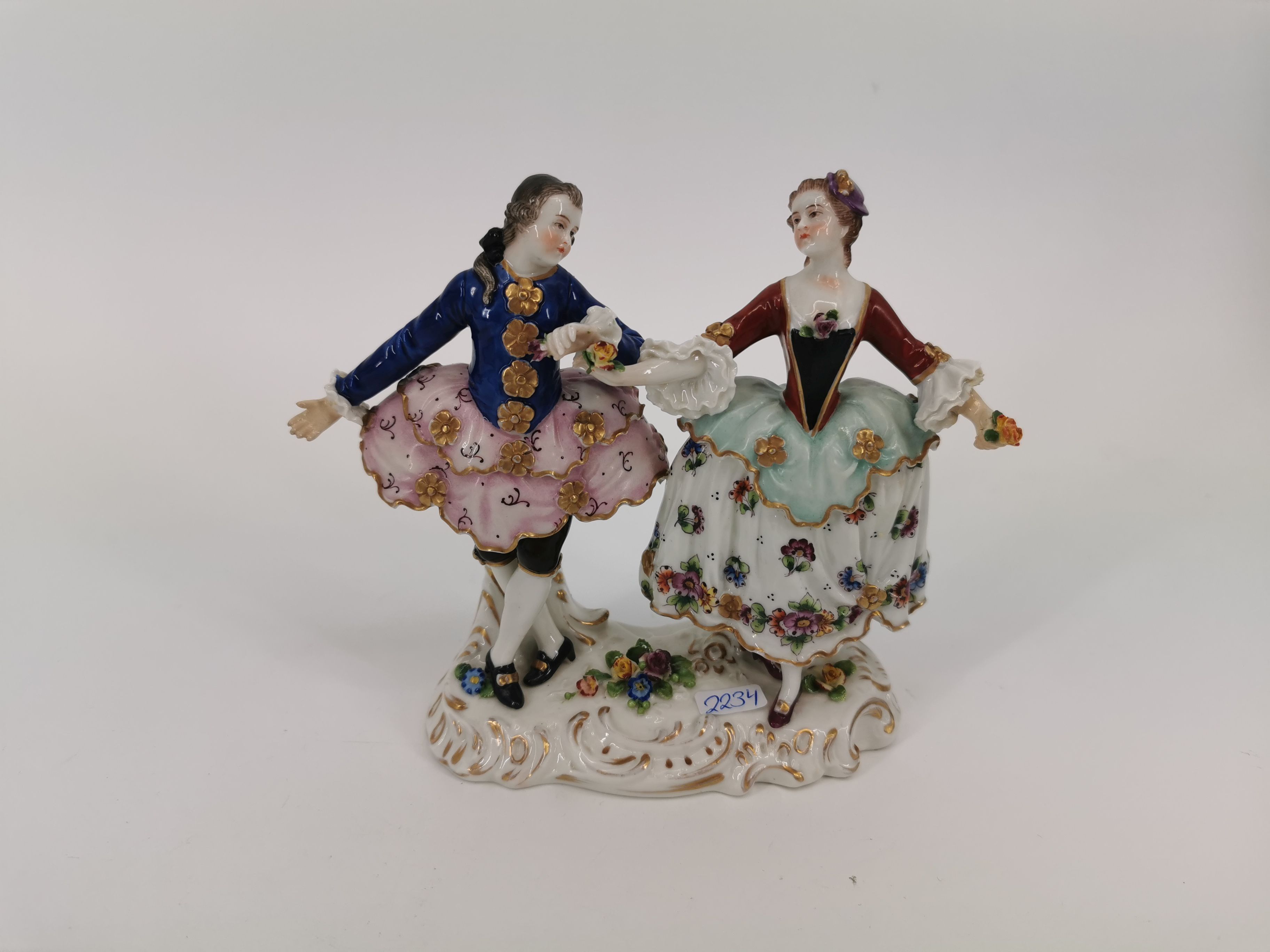 FIGURE GROUP "GALLANT COUPLE"