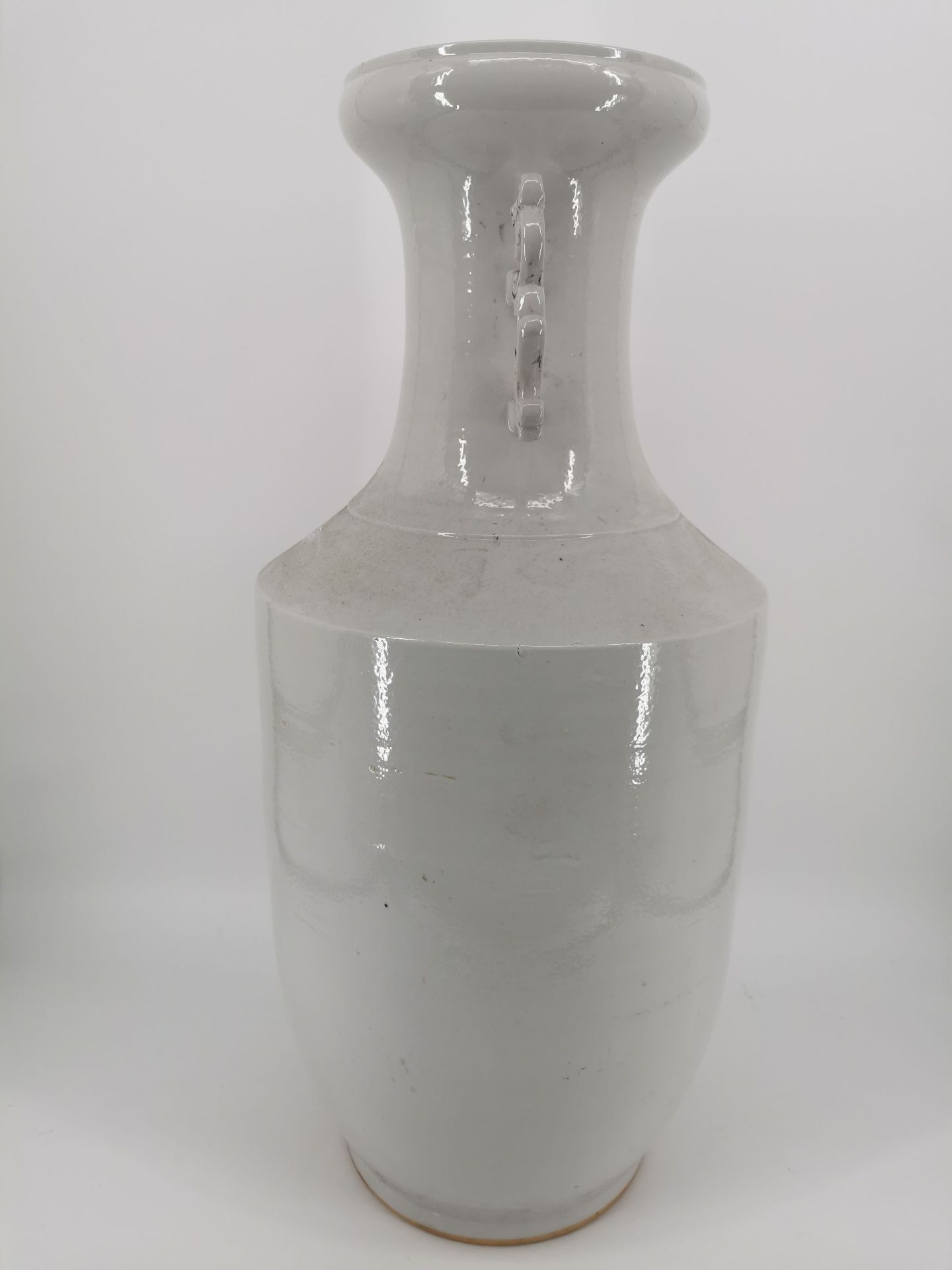 BLANC DE CHINE VASE - Image 4 of 7