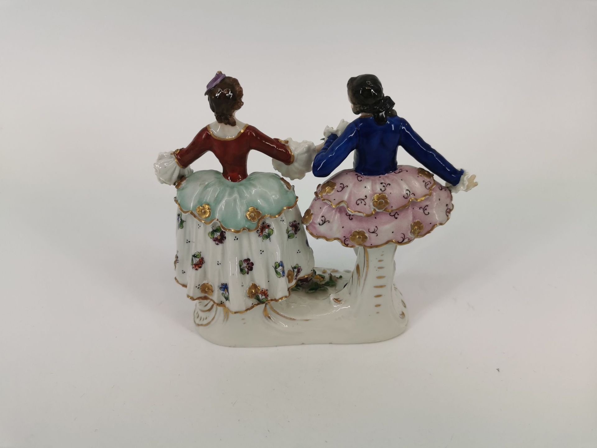 FIGURE GROUP "GALLANT COUPLE" - Image 3 of 5