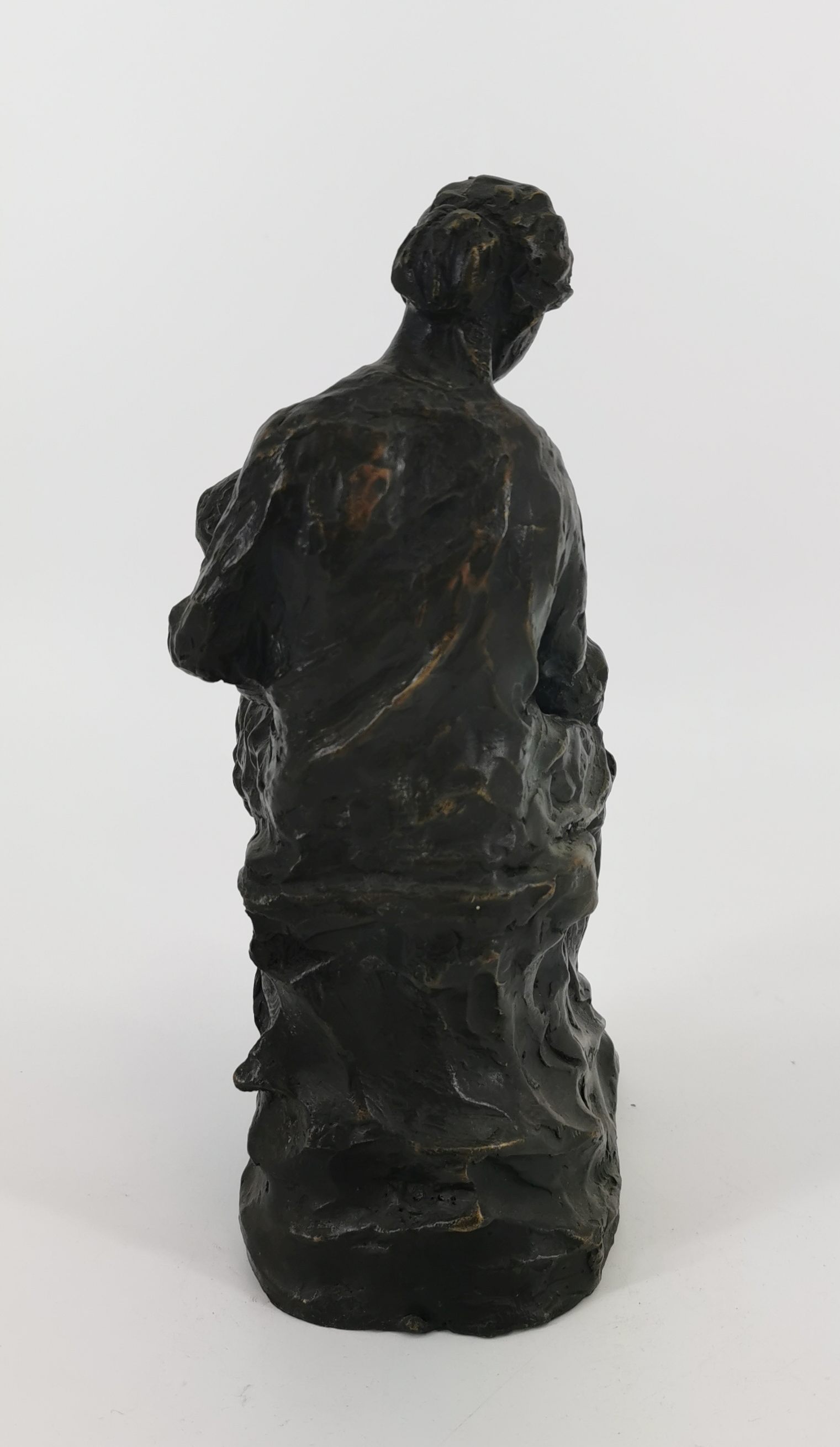 SCULPTURE - MOTHER WITH HER CHILDREN - Image 5 of 8