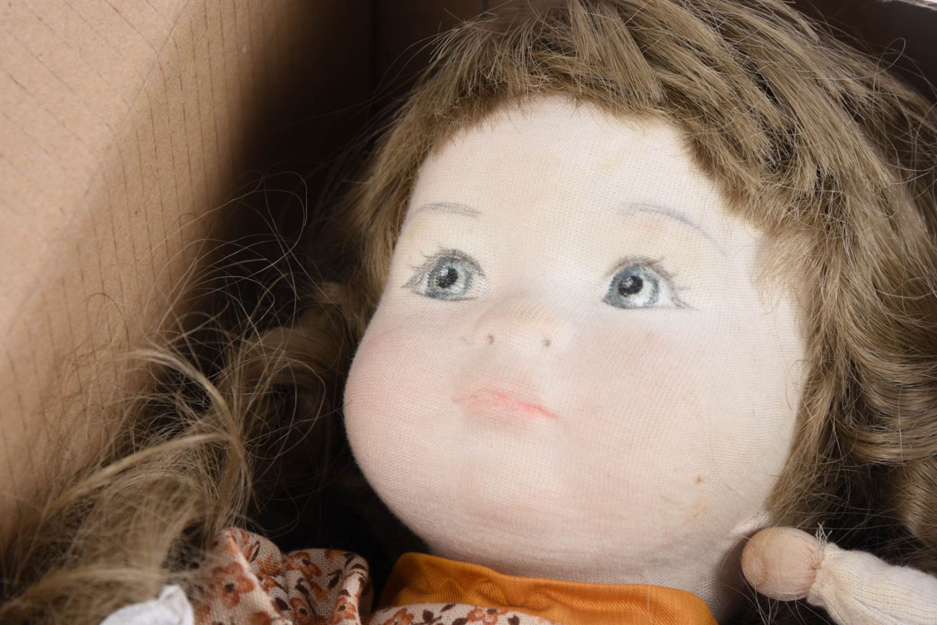 Puppen Konvolut u.a. mit Schildkröt Puppen und Möbeln - Bild 54 aus 65