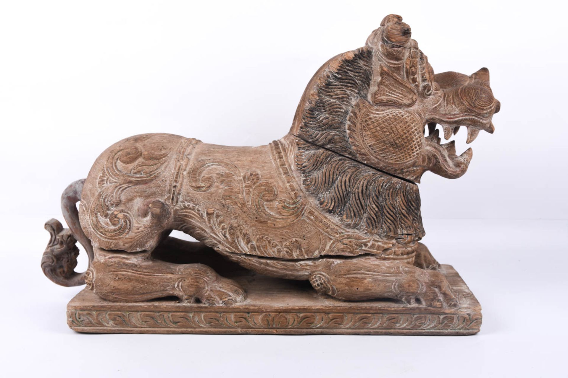 Asiatischer Tempel Löwe aus Holz  - Bild 3 aus 11