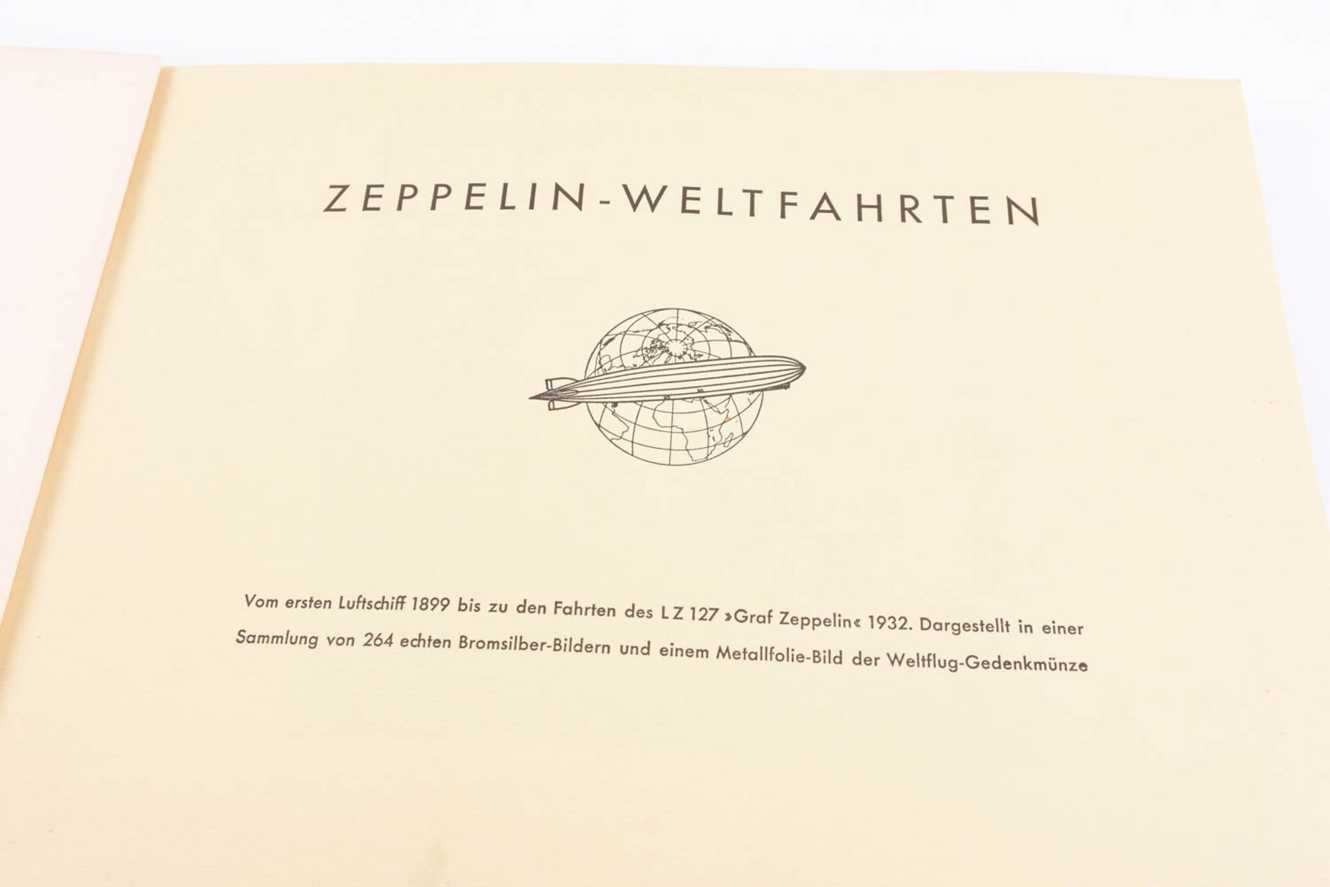 Zeppelin-Weltfahrten Buch, 1932 - Image 2 of 9