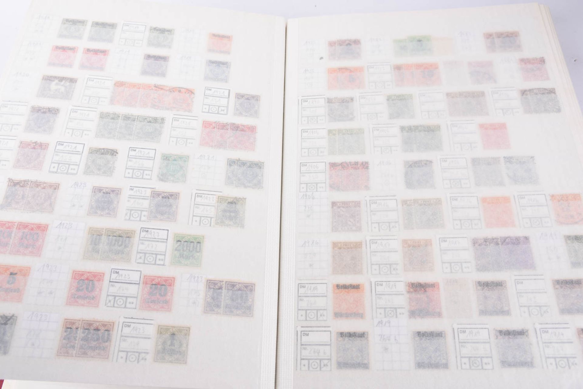 Briefmarken Nachlass in 23 Alben, darunter viel Deutschland - Bild 133 aus 211