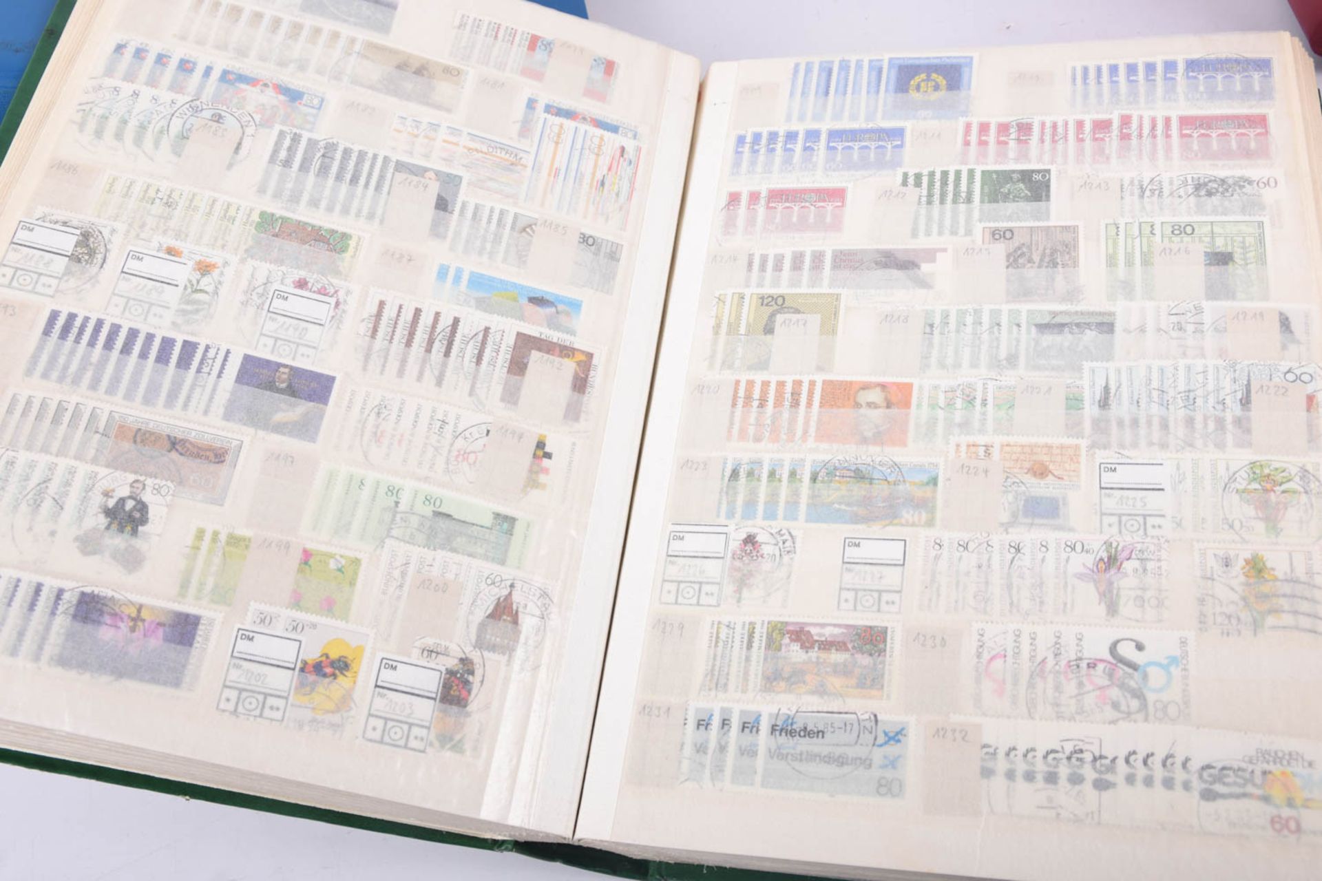 Briefmarken Nachlass in 23 Alben, darunter viel Deutschland - Bild 88 aus 211