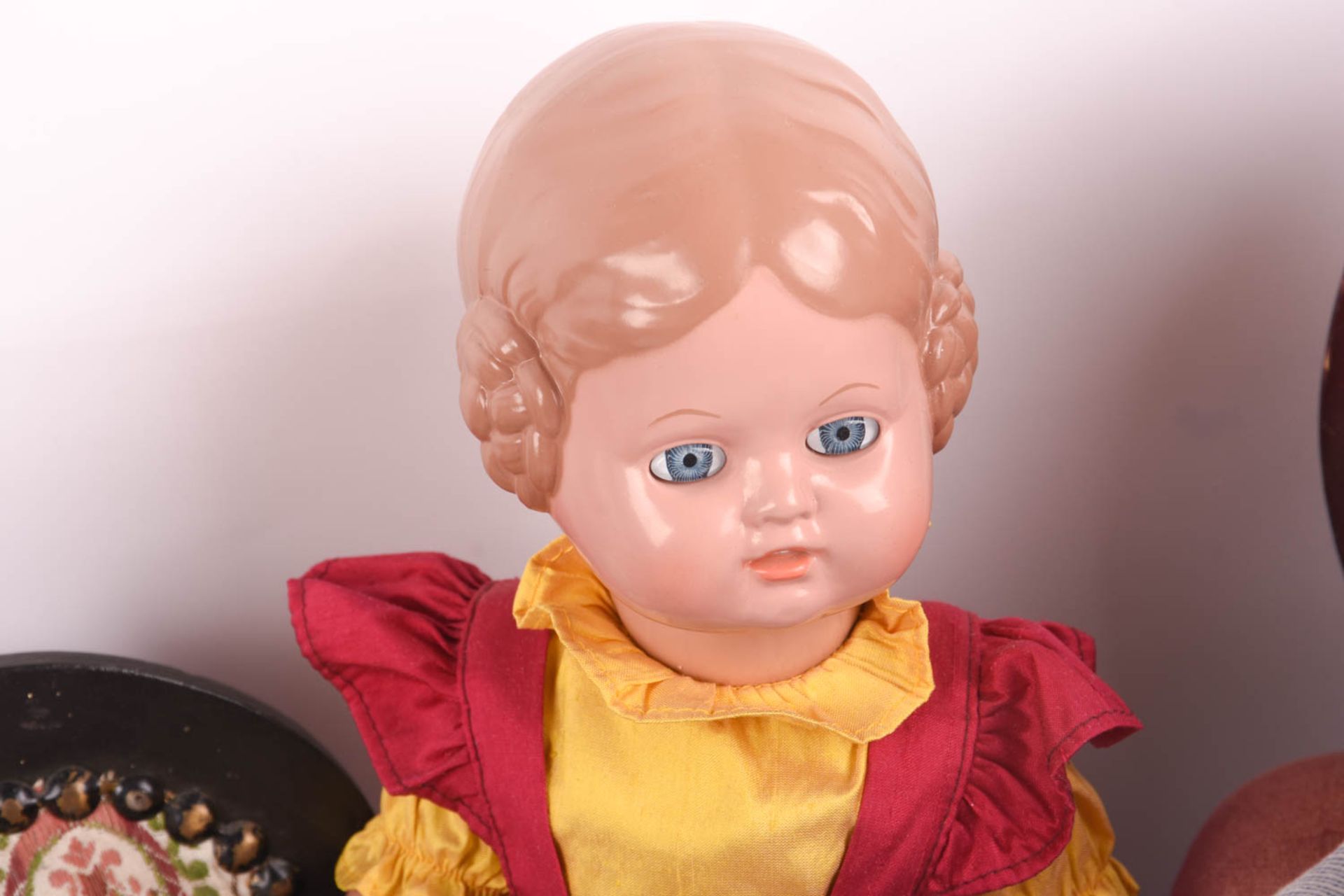 Puppen Konvolut u.a. mit Schildkröt Puppen und Möbeln - Bild 35 aus 65