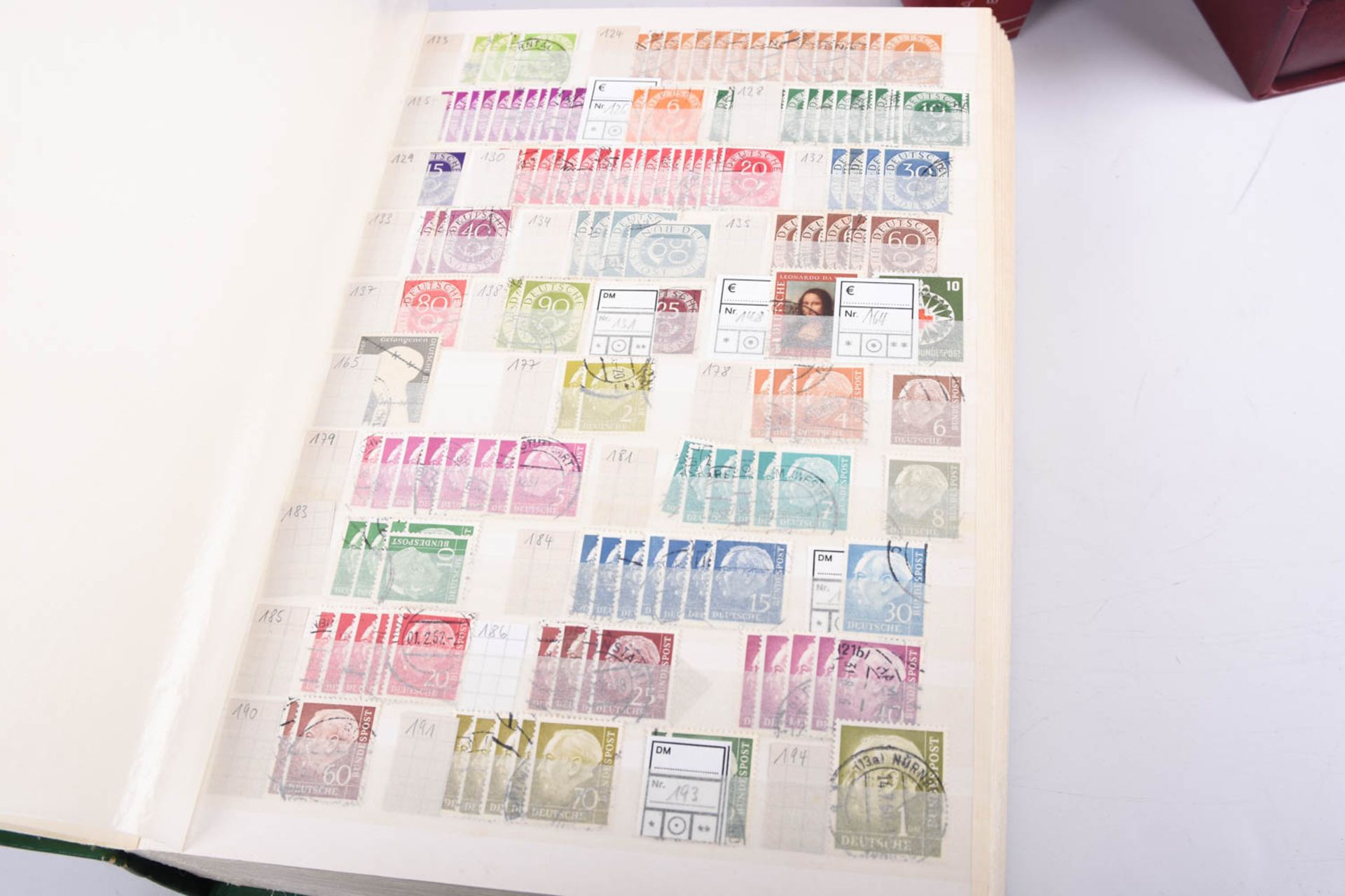 Briefmarken Nachlass in 23 Alben, darunter viel Deutschland - Bild 84 aus 211