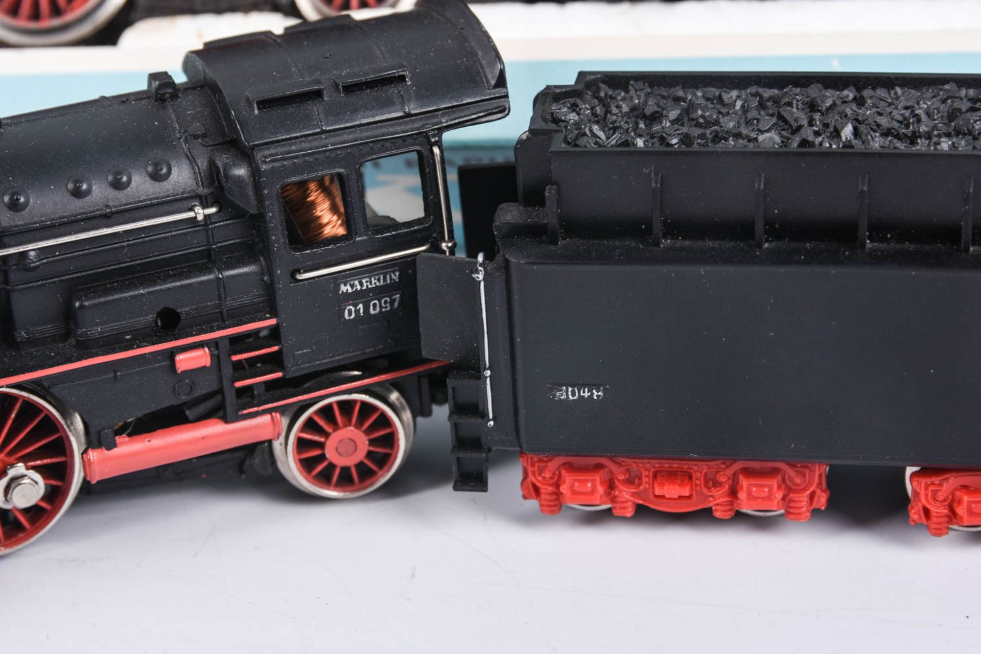 Märklin H0, 2x Dampflokomotive 3048 - BR 01 der DB - Bild 5 aus 11