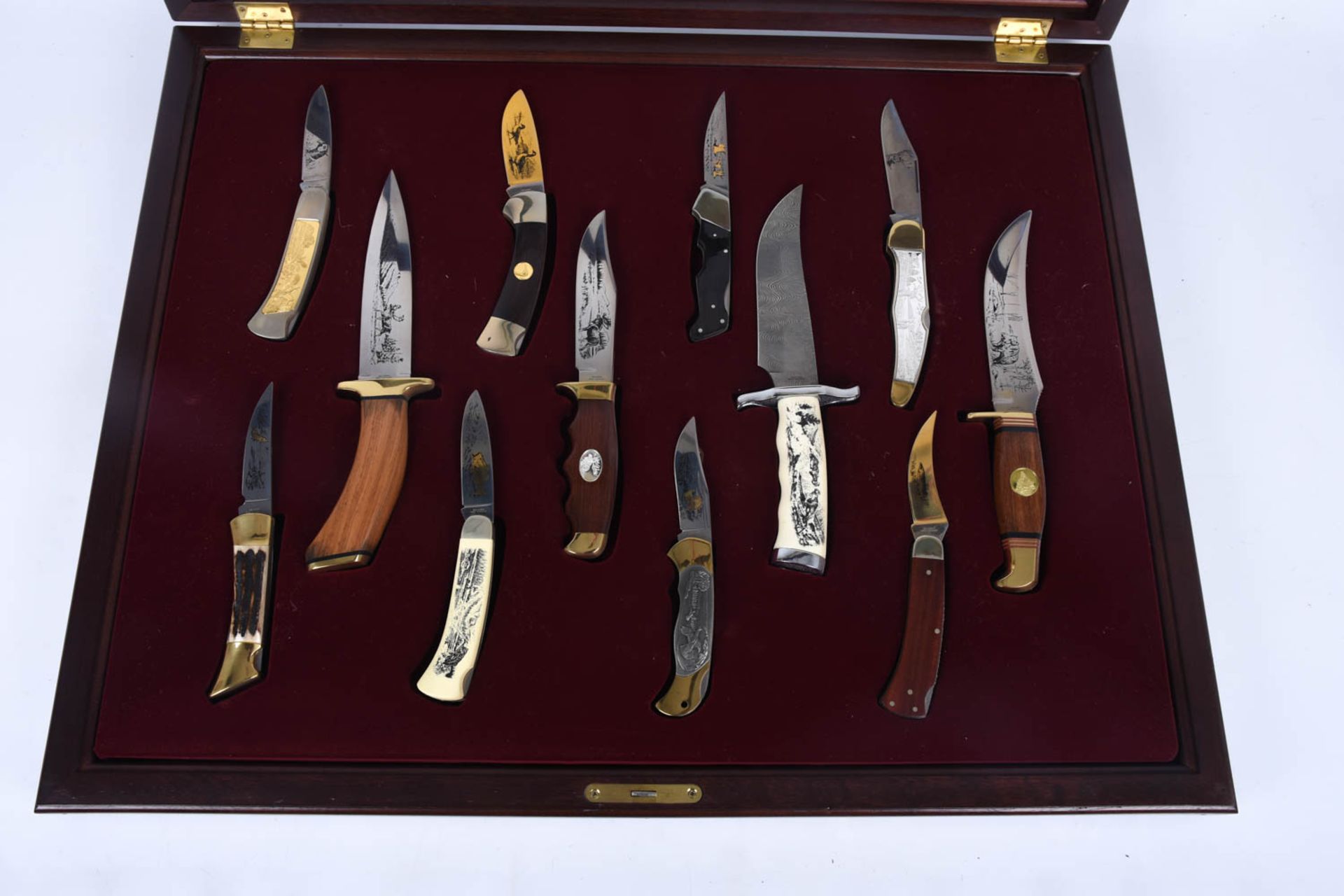 Franklin Mint Sammlung mit 12 Messern