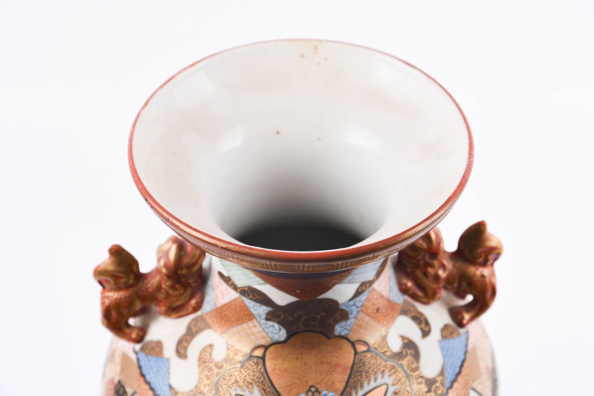 Japanischer Wandteller und chinesische Vase - Bild 10 aus 19