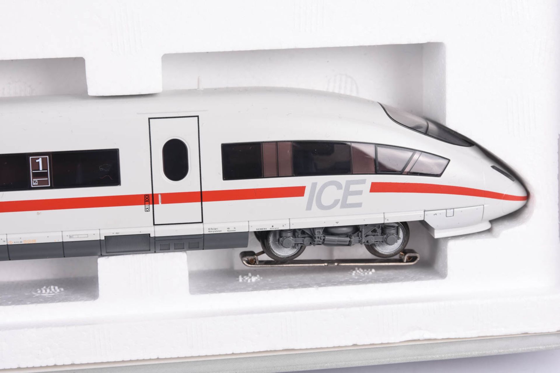 Märklin 37789 Digital Triebwagenzug ICE III transparent MHI Spur H0 - OVP mit Märklin H0 37781 ICE B - Bild 12 aus 12