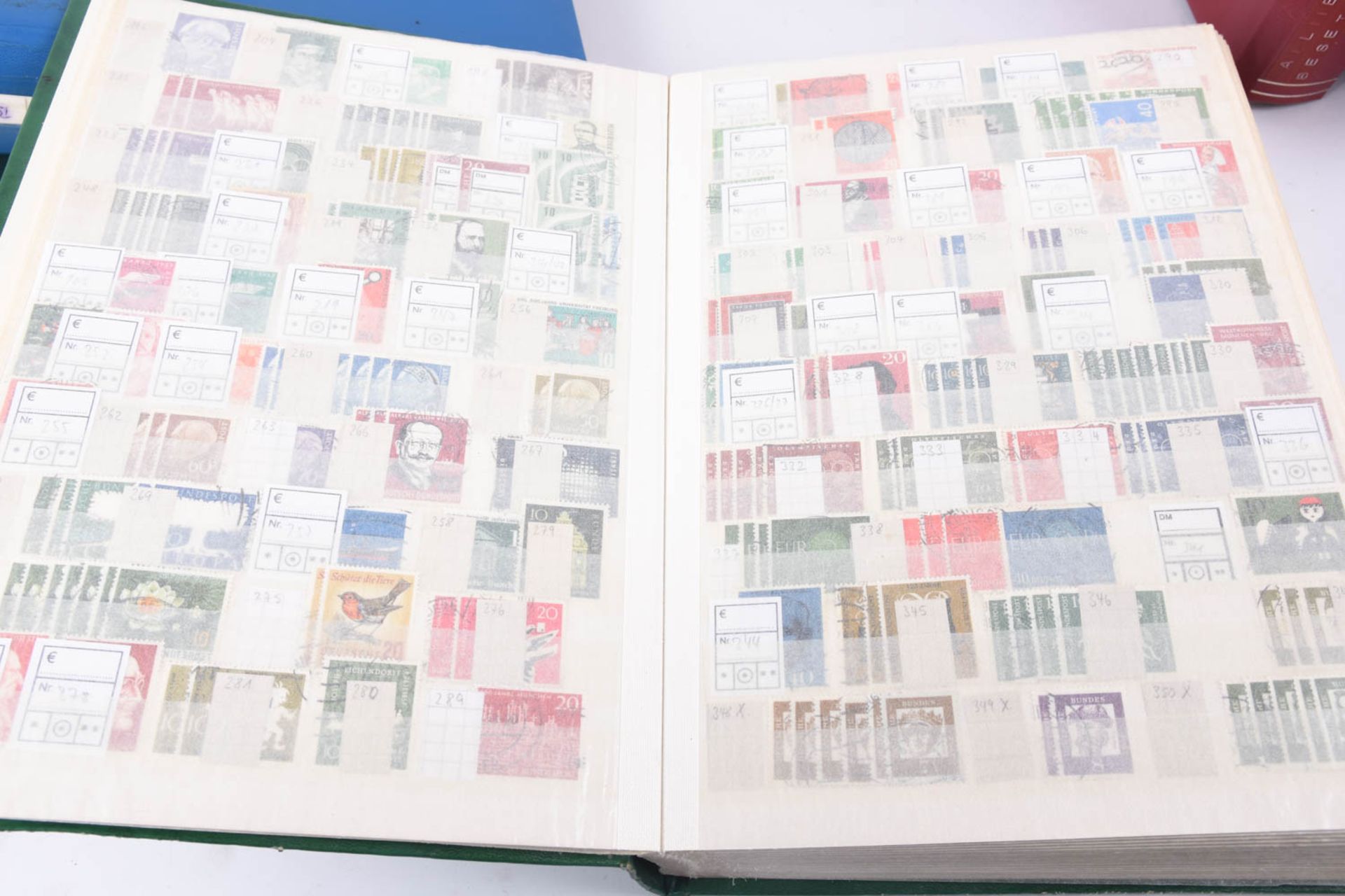 Briefmarken Nachlass in 23 Alben, darunter viel Deutschland - Bild 85 aus 211