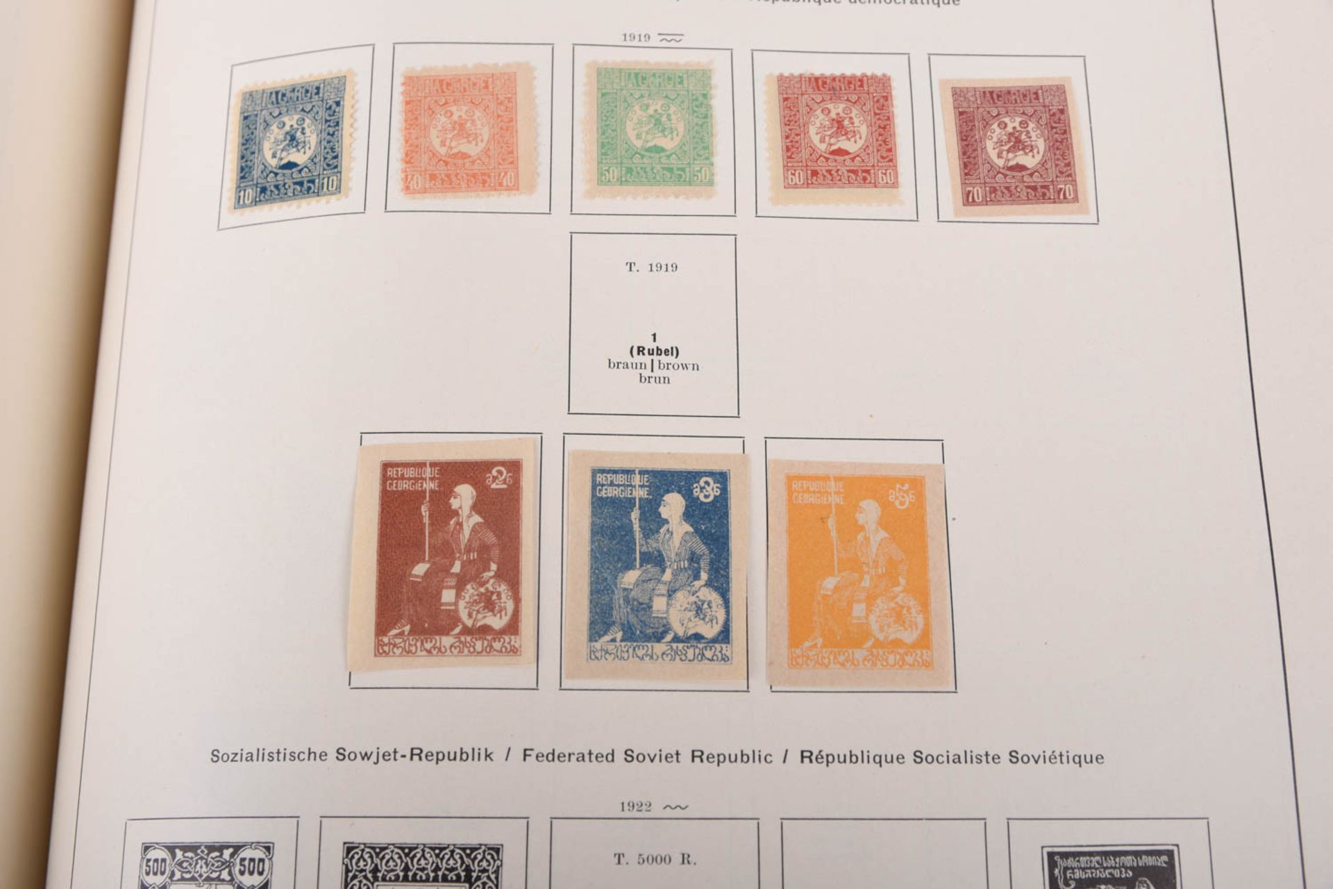 Briefmarken Europa in zwei alten Schaubek Vordruckalben,  von A bis Z, 1938 - Bild 21 aus 55