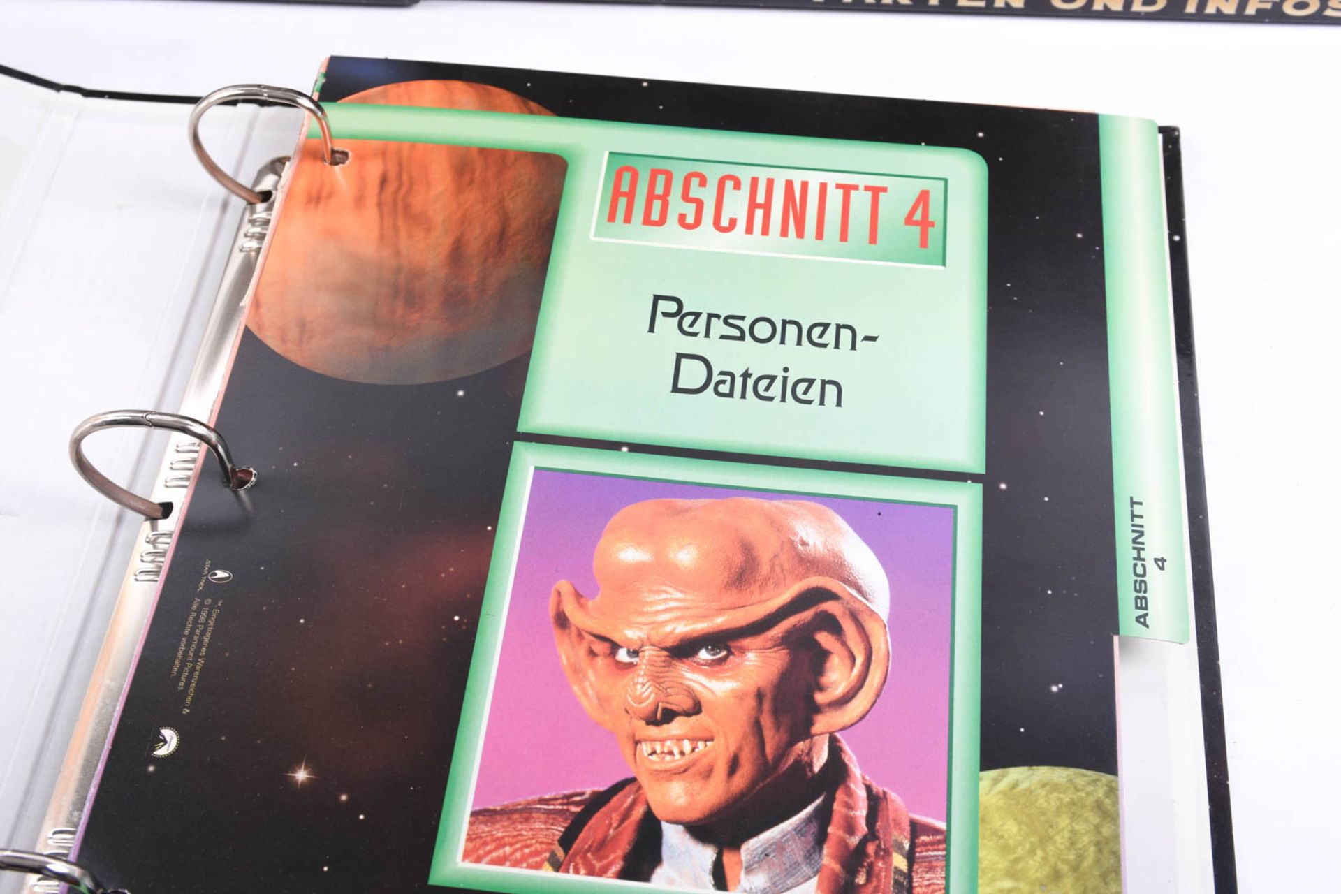 Die offiziellen Star Trek Fakten und Infos, 16 Ordner mit Abschnitt 1 - 7 - Bild 6 aus 18