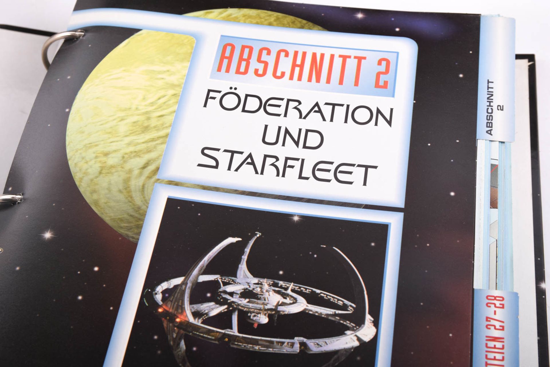 Die offiziellen Star Trek Fakten und Infos, 16 Ordner mit Abschnitt 1 - 7 - Bild 9 aus 18