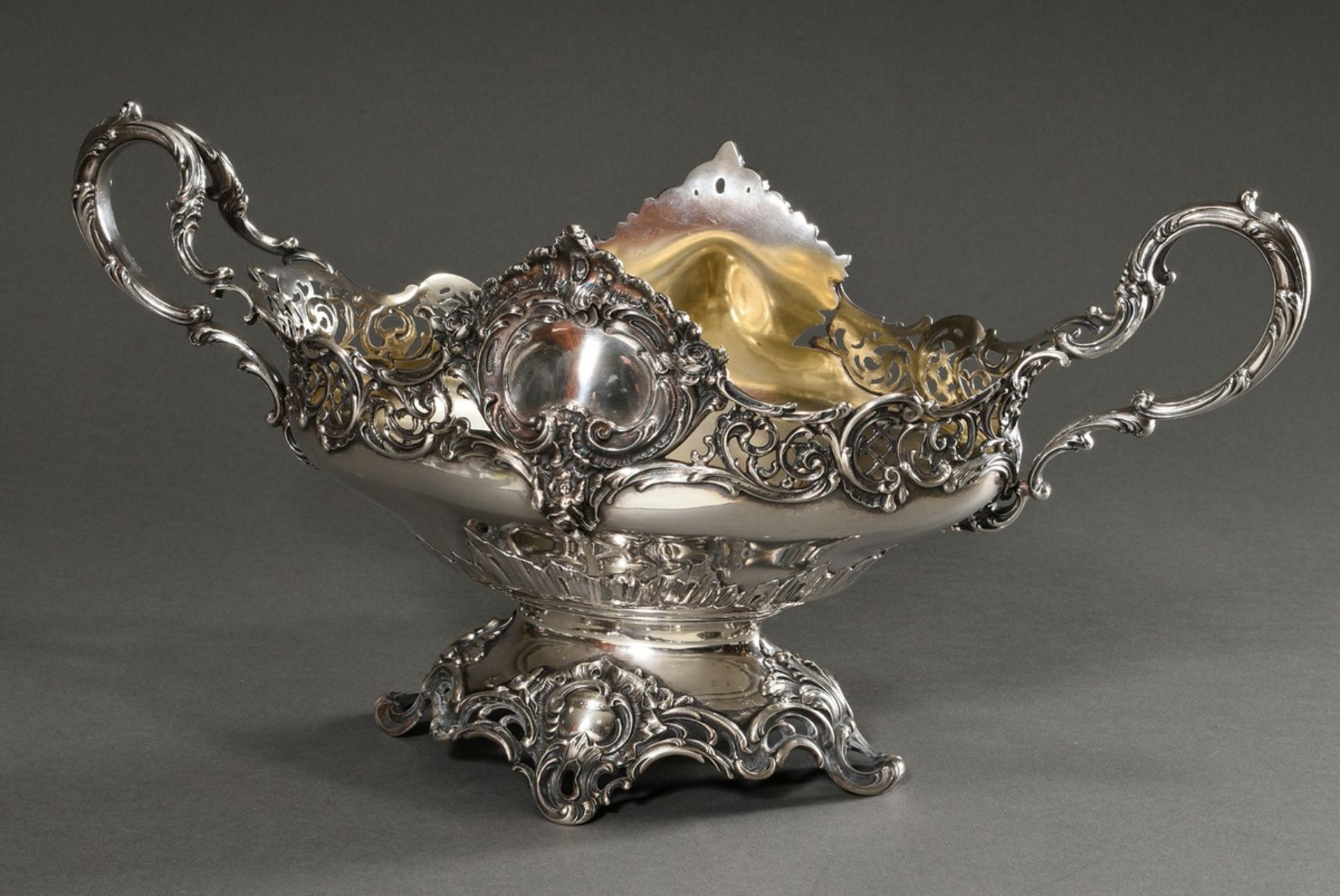 Opulent centerpiece with rocaille decoration, silver 800, 1197g, 24,5x50x22cm, without glass insert - Image 2 of 9