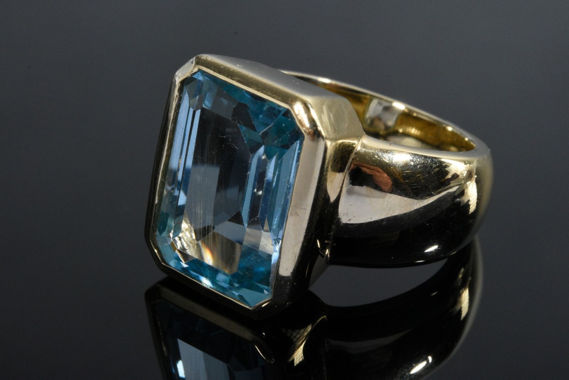 Breiter Gelbgold 585 Ring mit blauem Topas im Baguetteschliff, 10,5g, Gr. 52 - Bild 2 aus 3